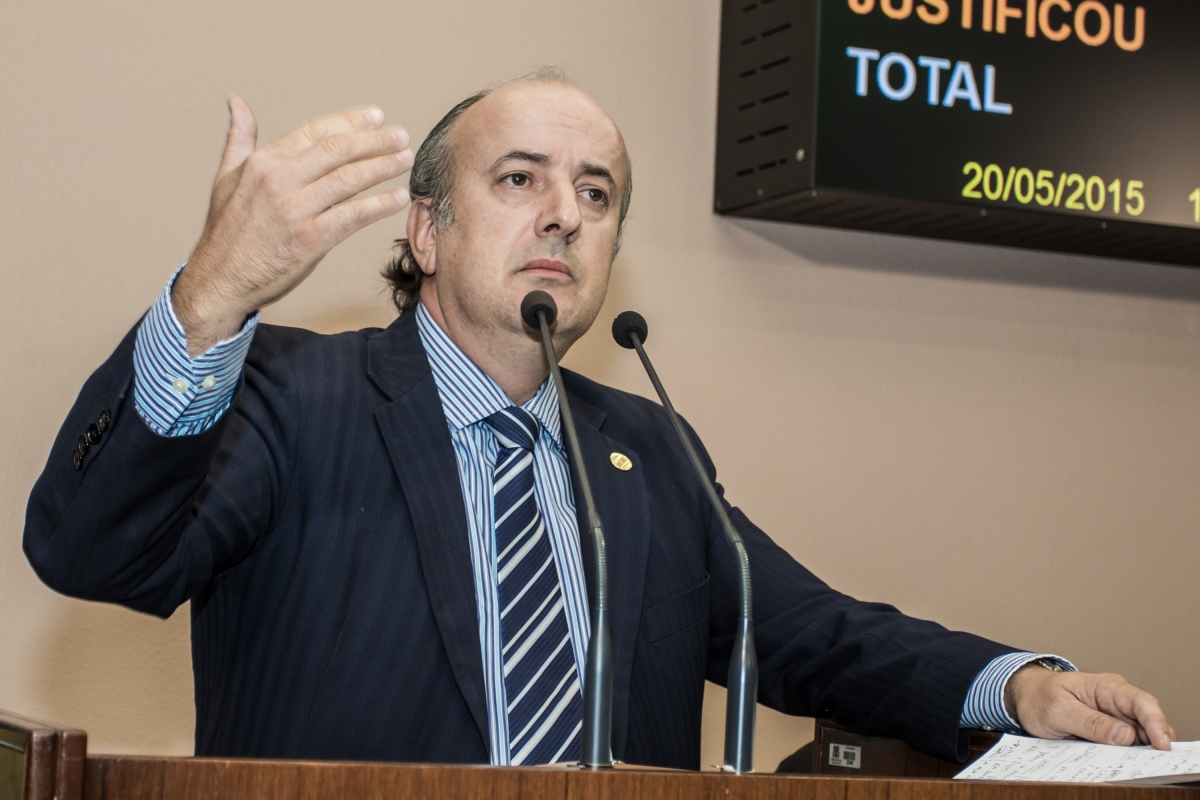 Leia mais sobre Gustavo Toigo propõe o Talian como segundo idioma oficial do município