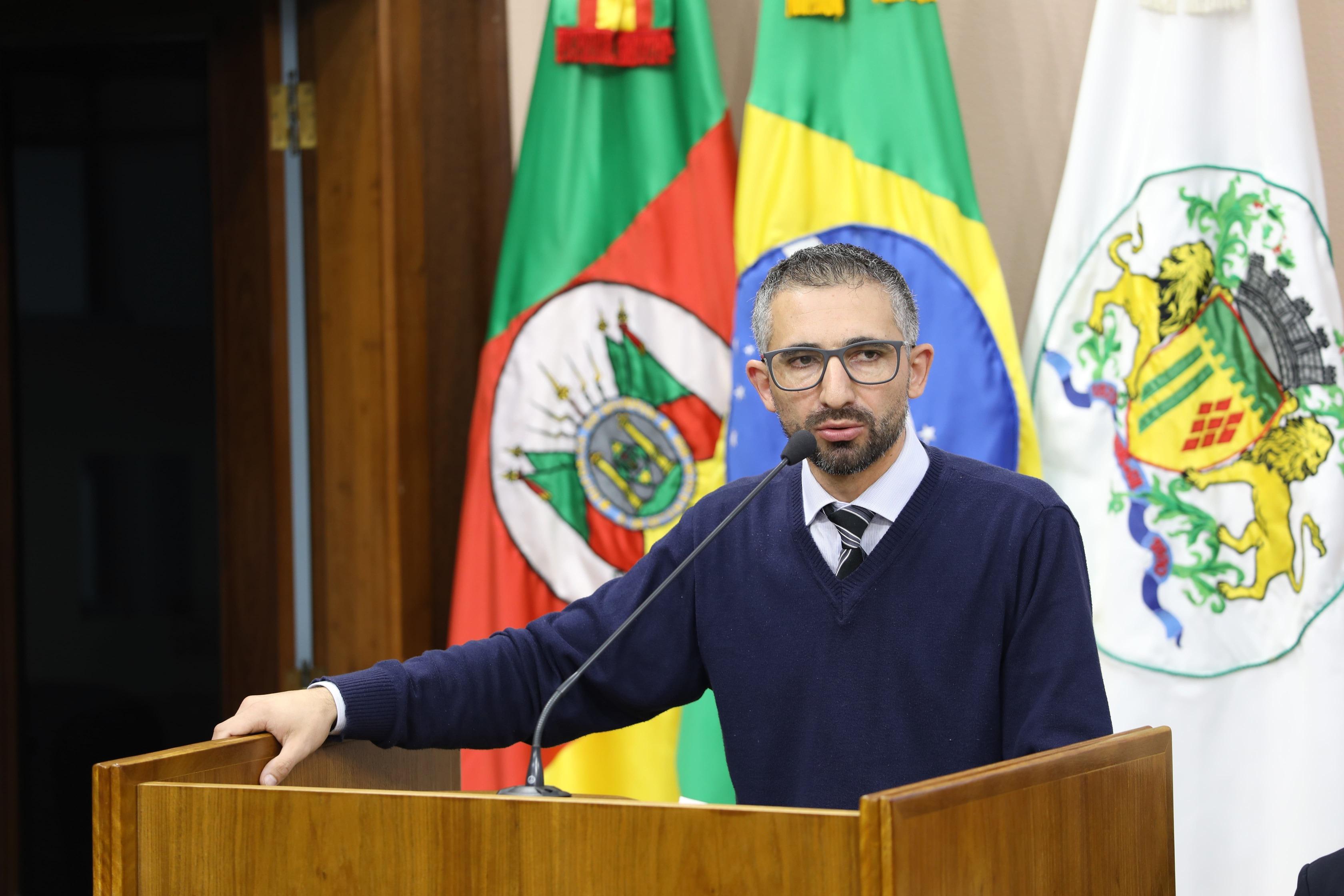 Vereador Juliano Valim compartilha demandas do Bairro Planalto na sessão ordinária
