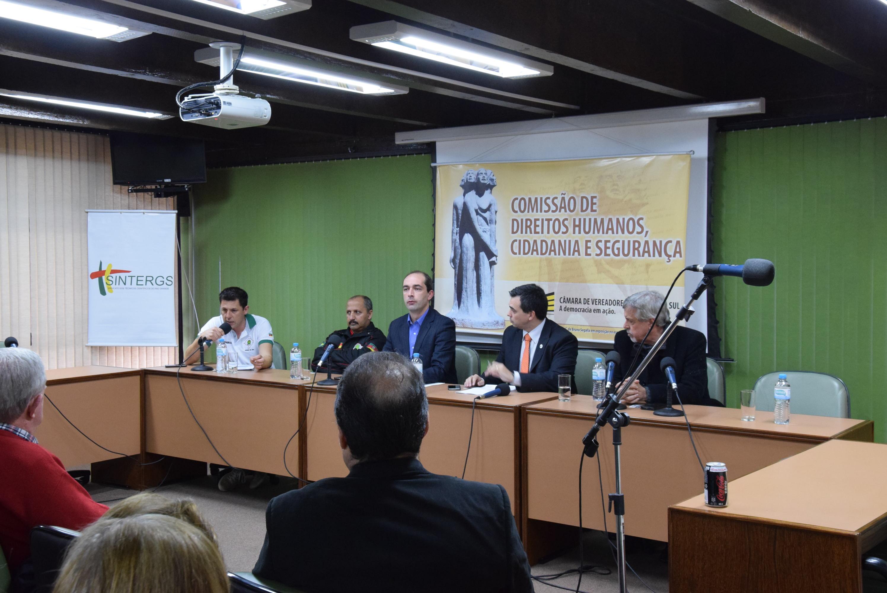 Reunião extraordinária da CDHCS discute atendimento do IPE/RS em Caxias do Sul