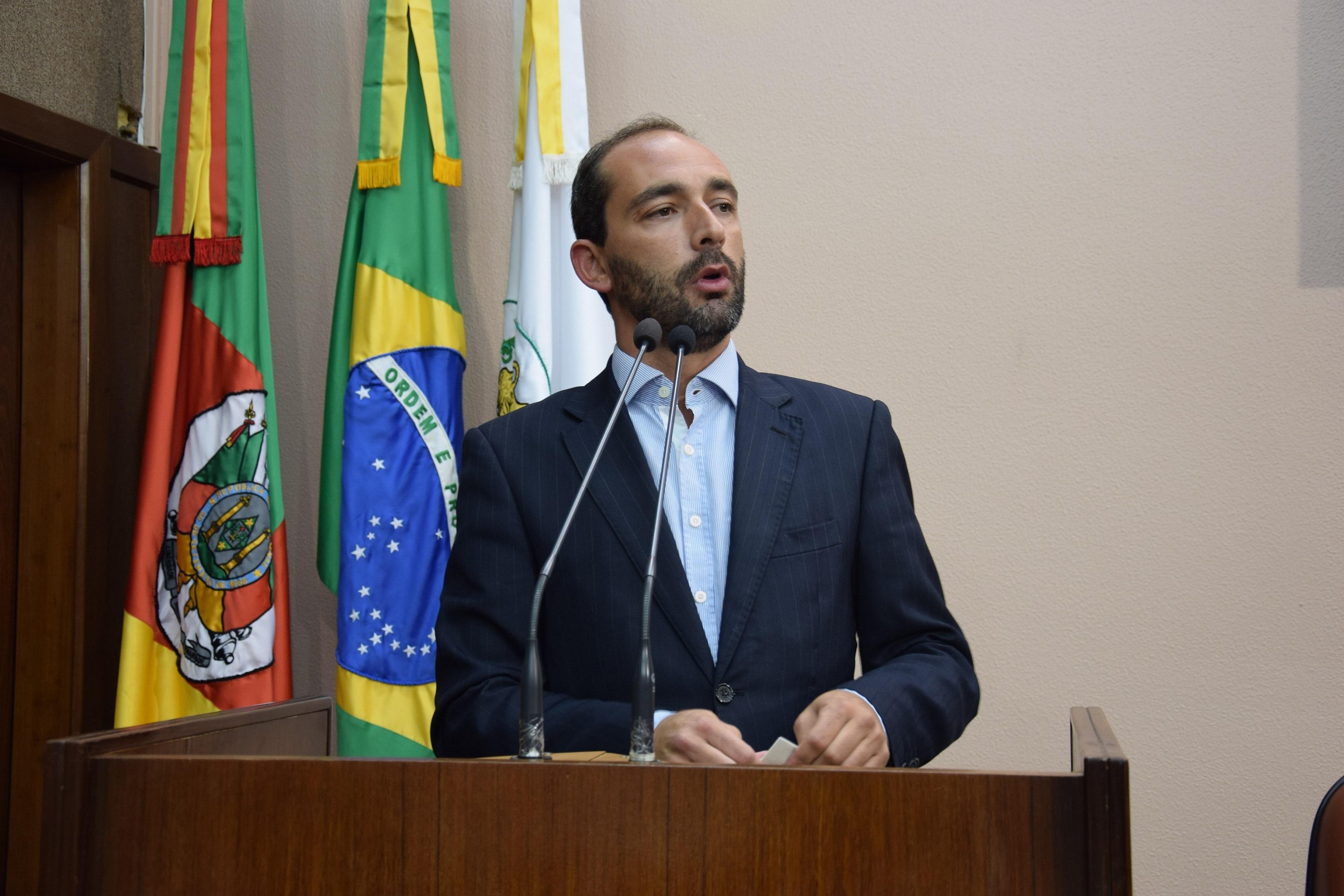 Rodrigo Beltrão entende que falta linha ideológica ao governo Alceu Barbosa Velho