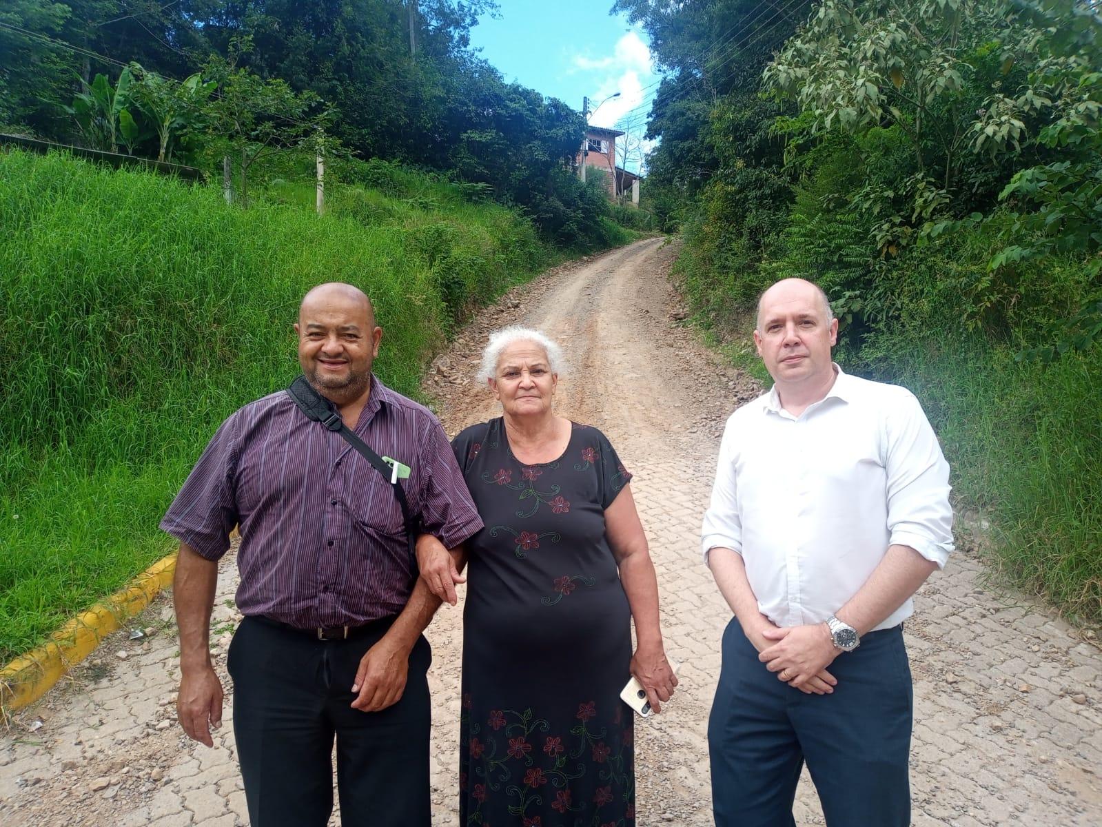 Vereador Diel e presidente da UAB, visitam bairros de Caxias do Sul