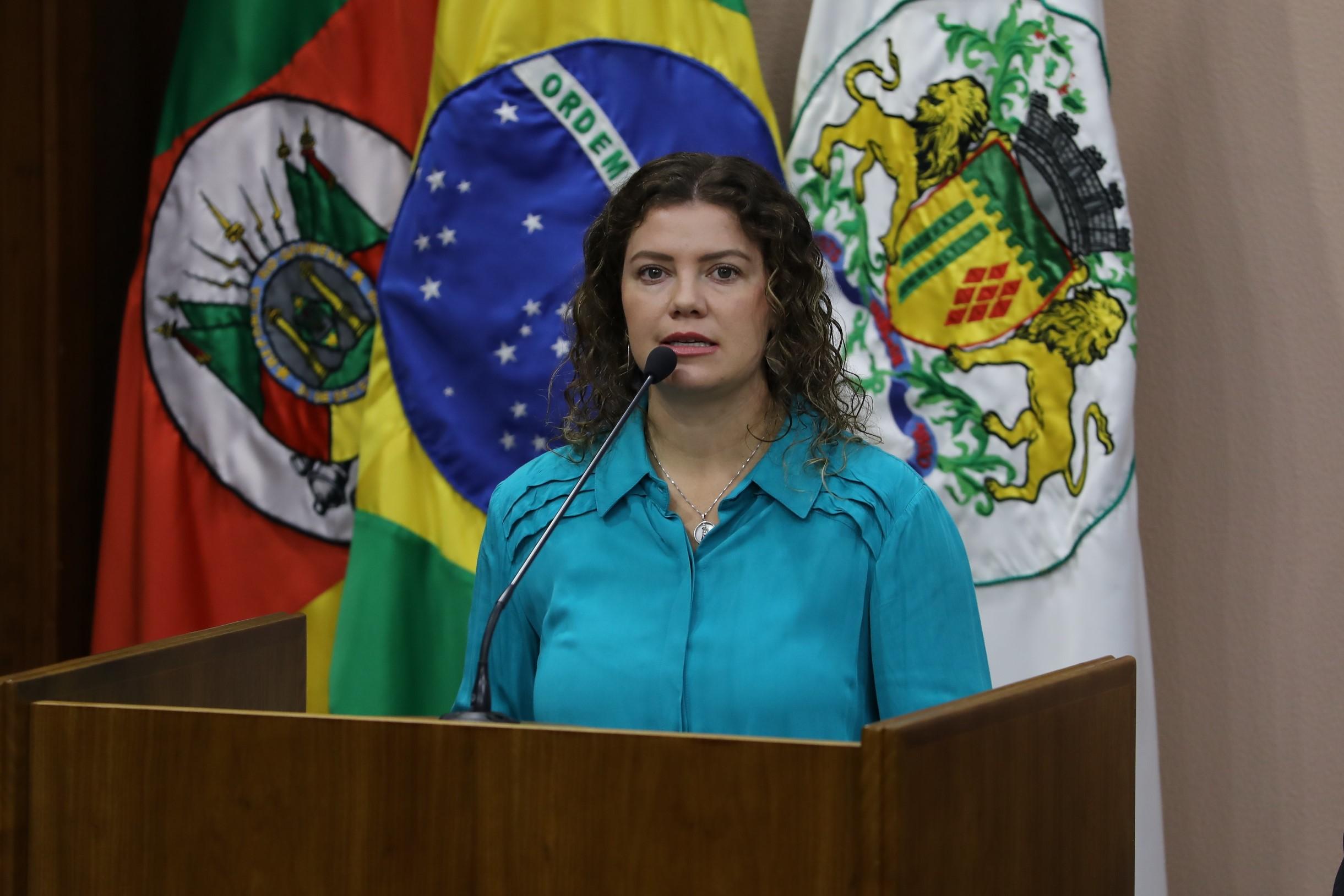 Leia mais sobre Tatiane Frizzo traz levantamento sobre casos de feminicídio no Rio Grande do Sul à tribuna