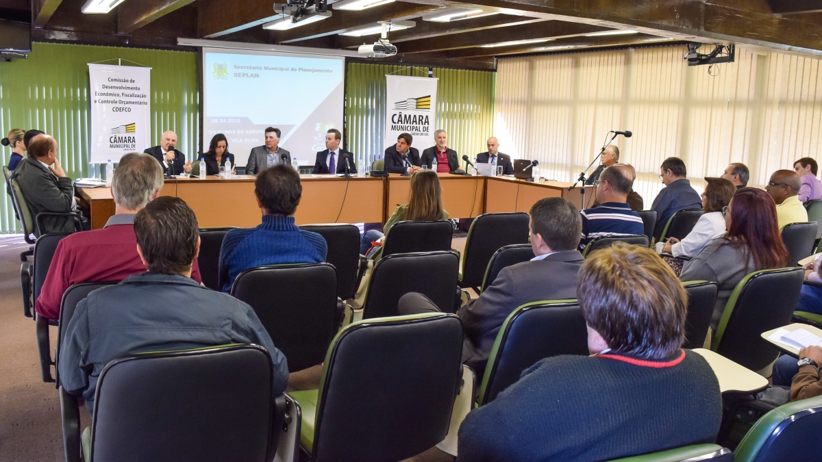 Comissão de Desenvolvimento Econômico discute os rumos do futuro Aeroporto de Vila Oliva 