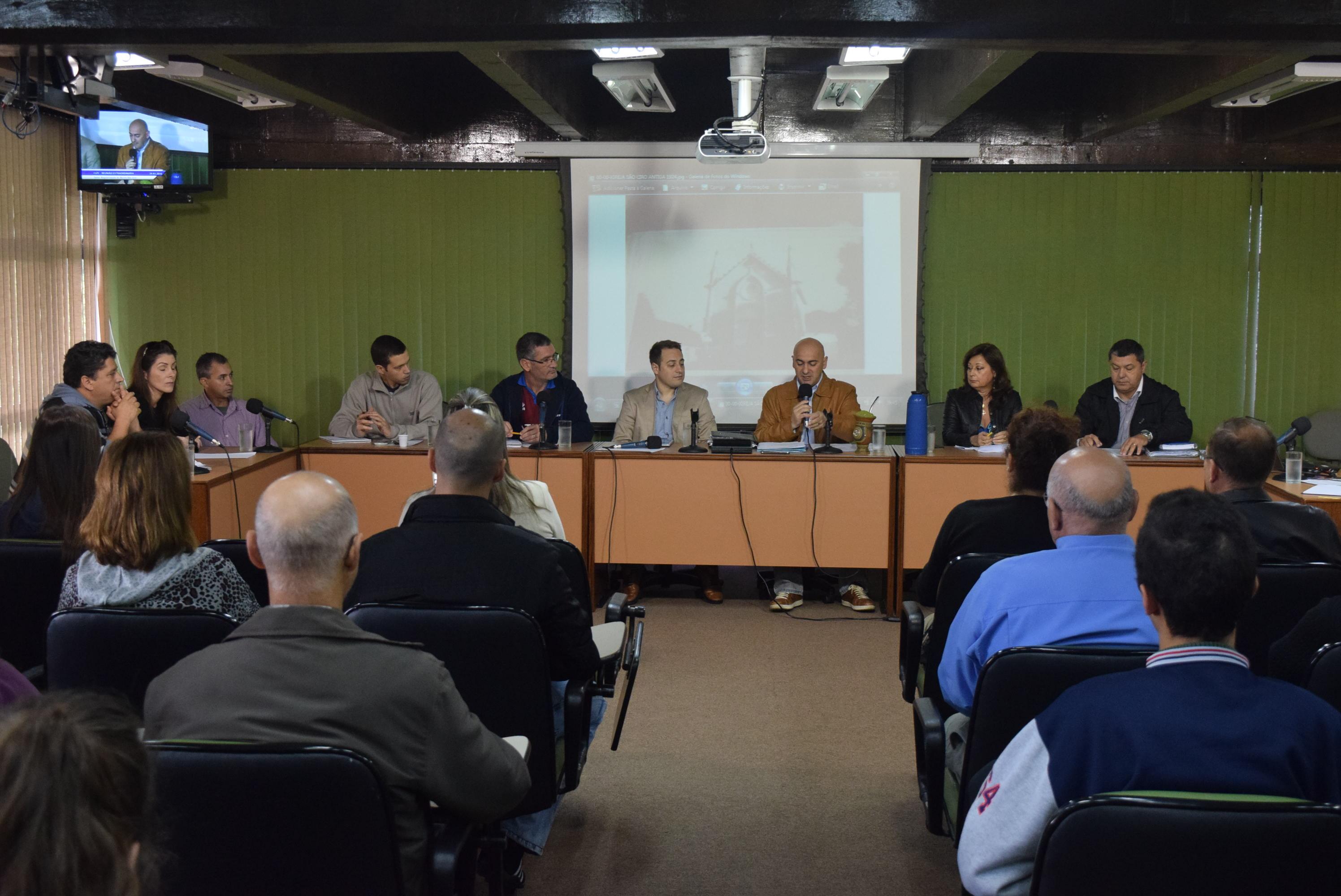 Leia mais sobre Moradores do São Ciro reivindicam urgência na regularização fundiária