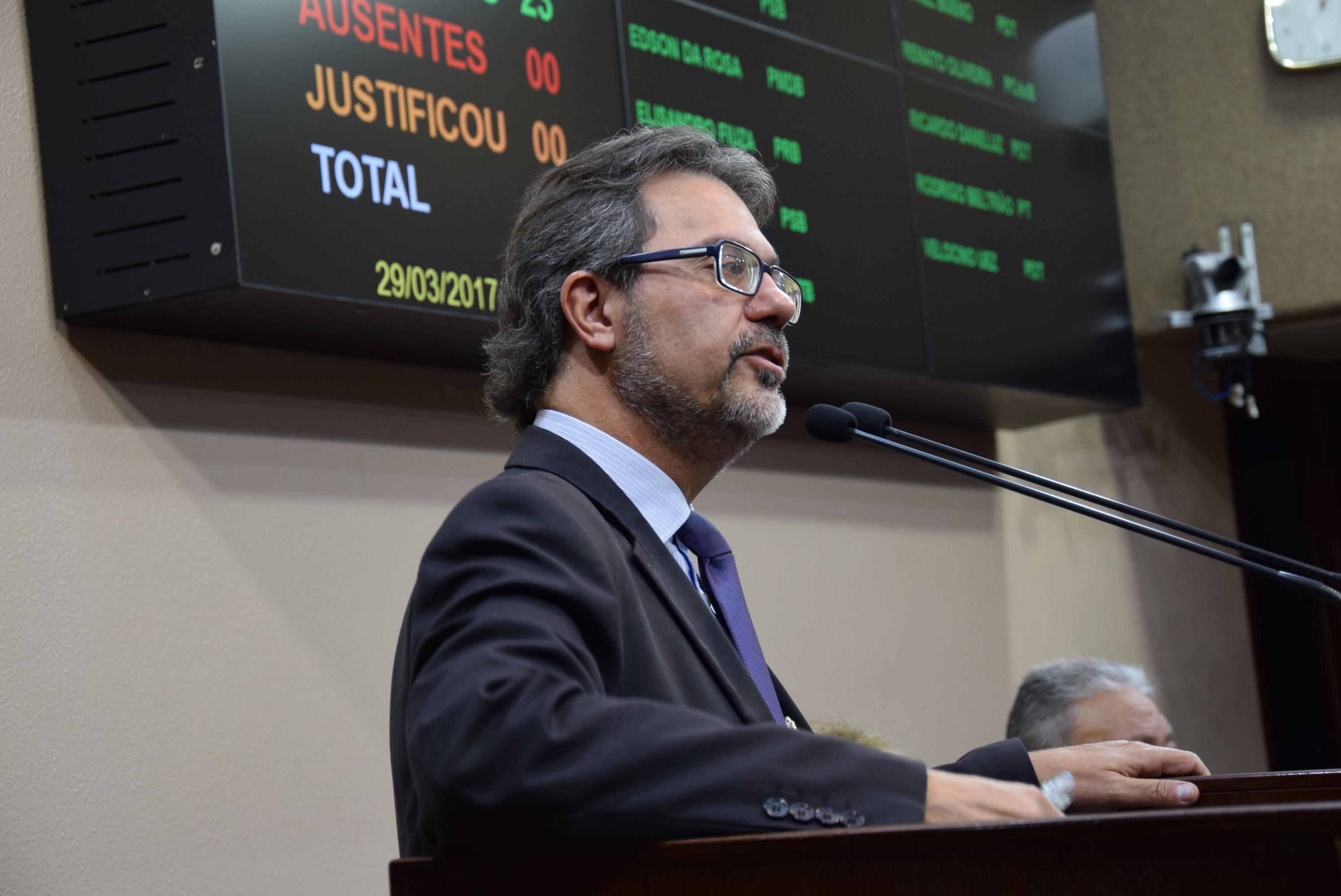 Prof. Paulo Périco sugere presídio em Caxias do Sul