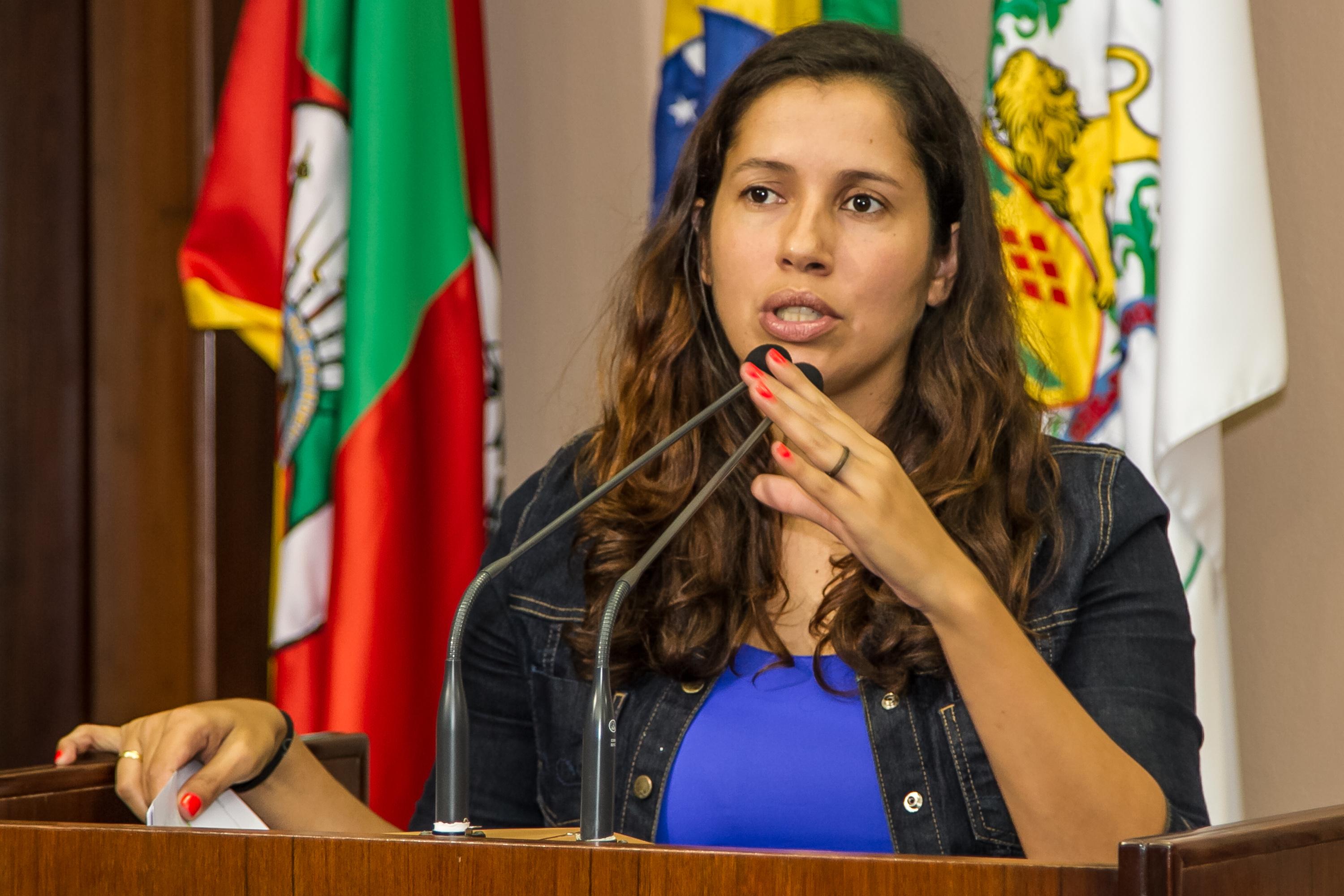Leia mais sobre Vereadora Denise Pessôa defende mais estímulos à participação feminina na política