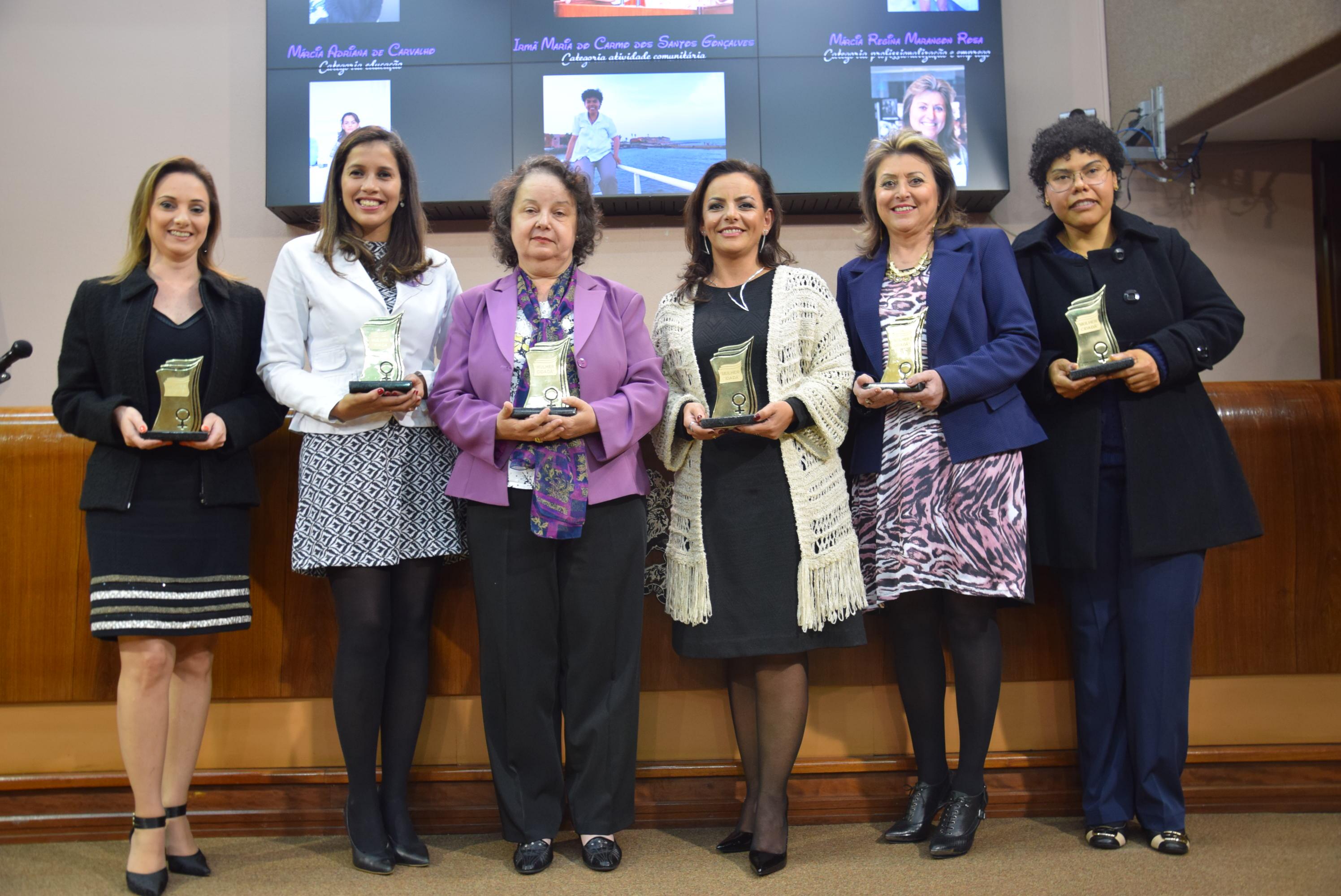 Seis personalidades são contempladas com o Troféu Mulher Cidadã 2016