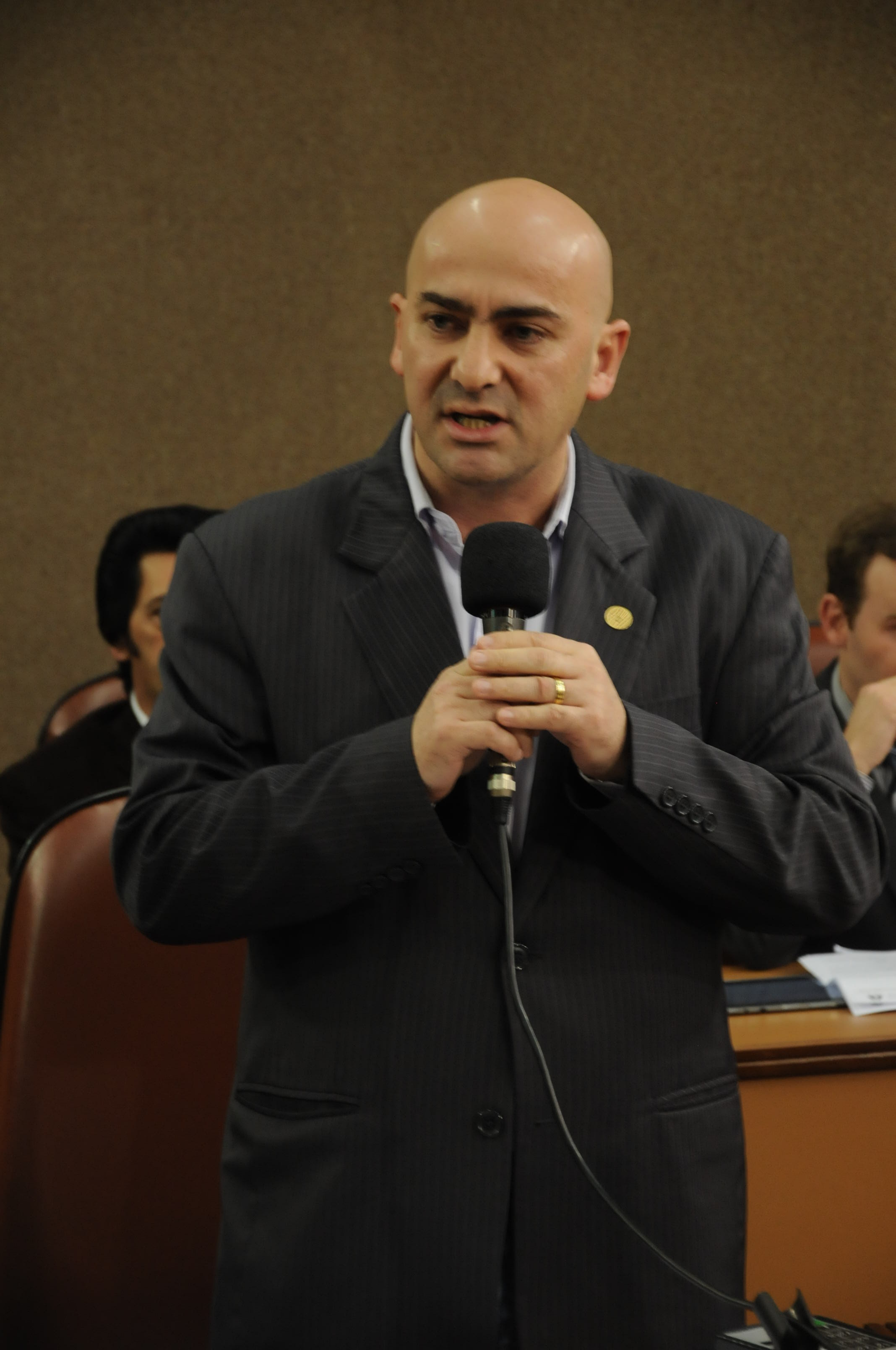 Jaison Barbosa faz indicação para a criação de um conselho municipal de tecnologia