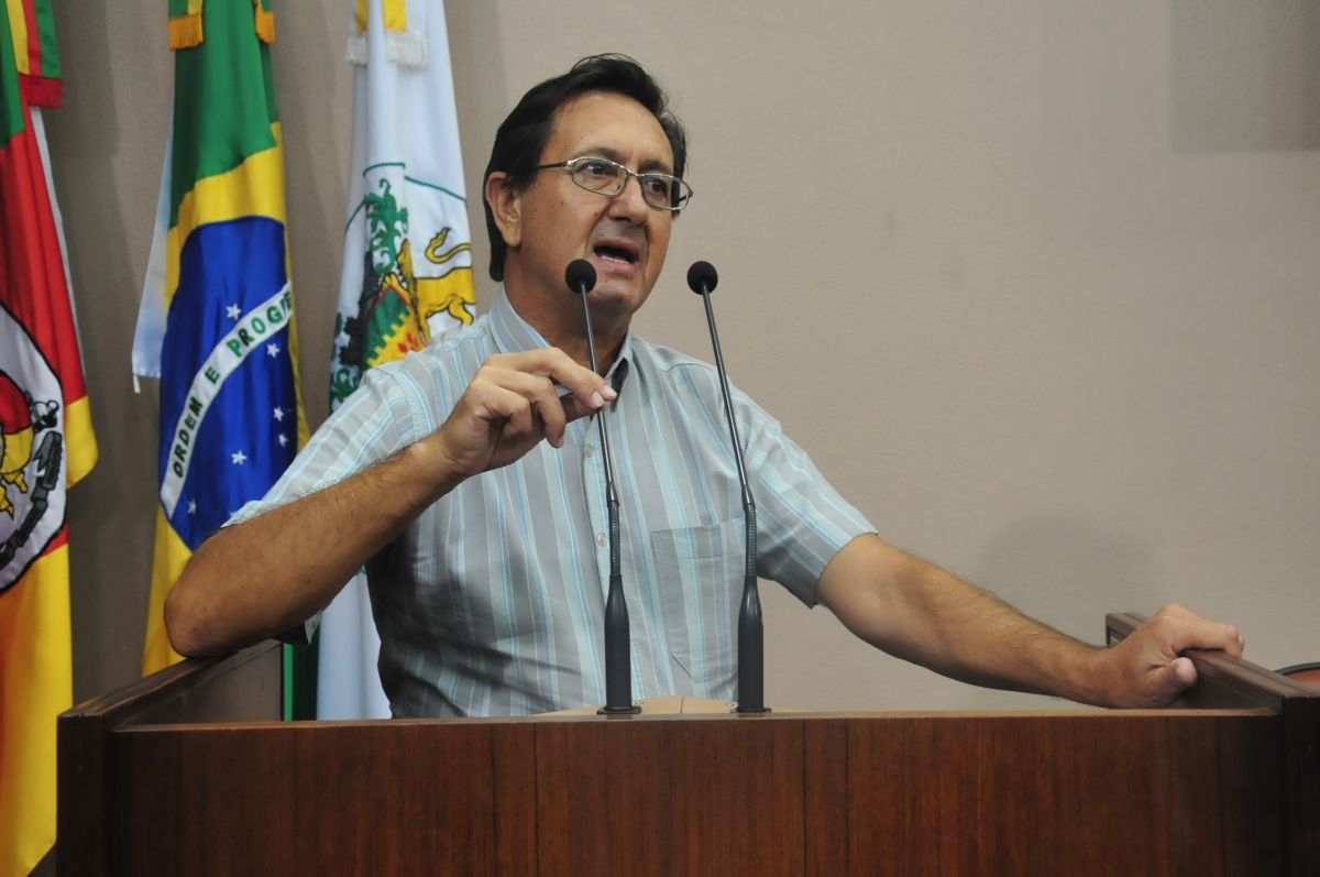Vereador Zoraido da Silva se coloca favorável à moção de apoio aos servidores municipais