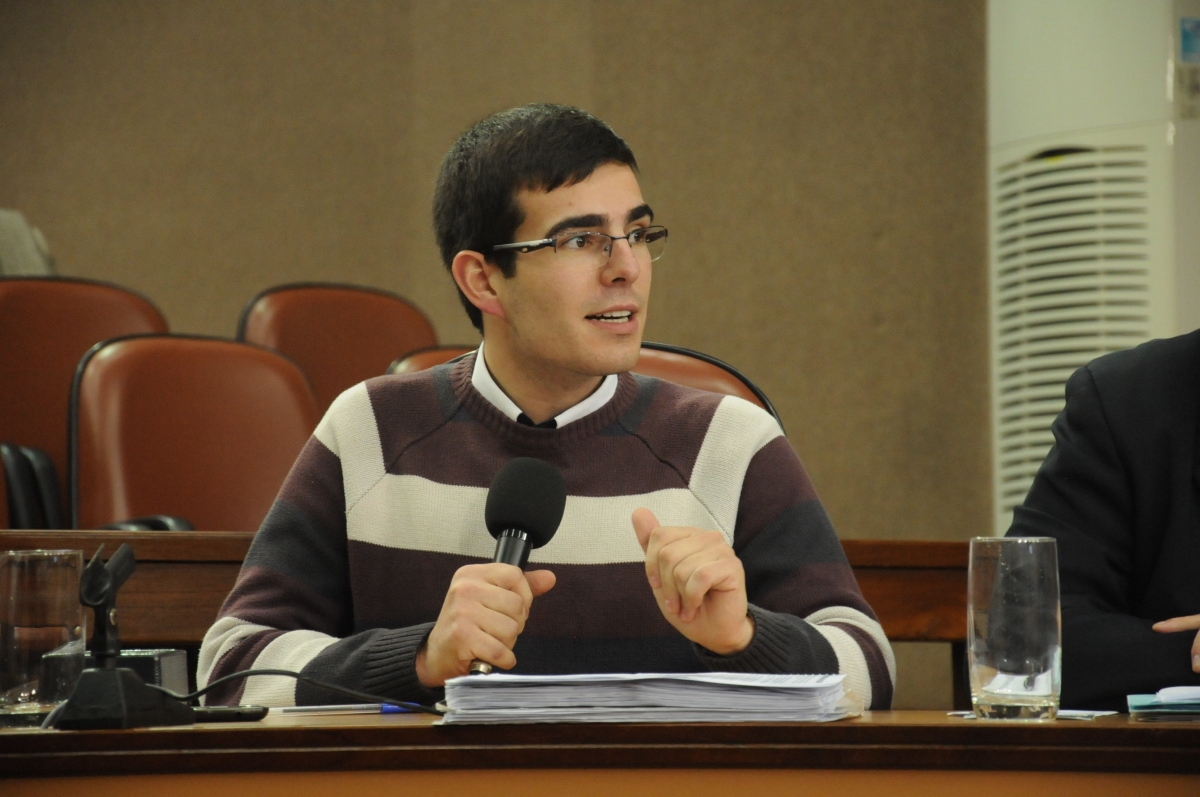 Moção de Apoio ao PNE, de autoria do vereador Rafael Bueno, é aprovada na Câmara