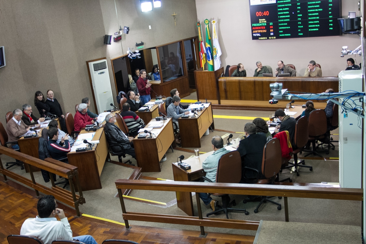 Projeto de lei de diretrizes orçamentárias 2015 tem aprovação e aguarda pela sanção do prefeito