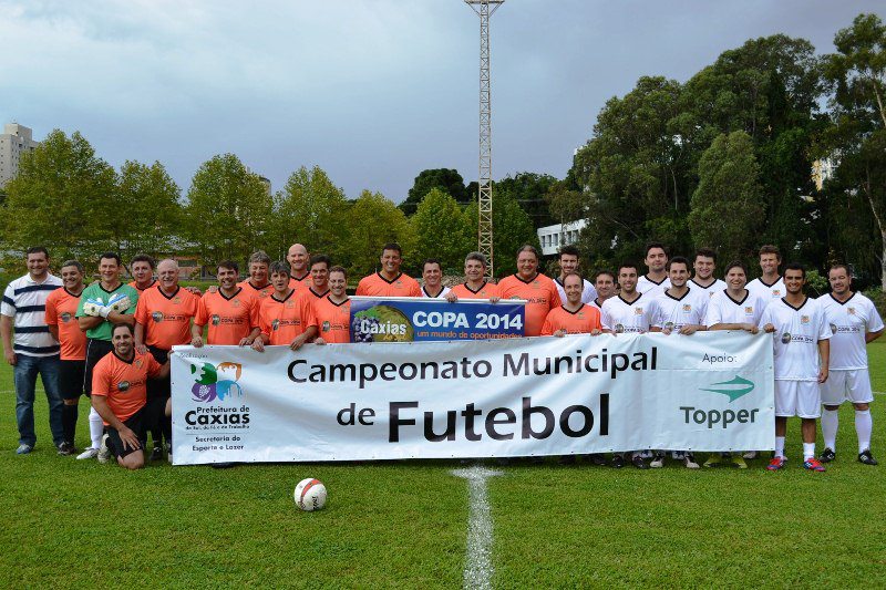 Gremelmaier participa da abertura do Campeonato Municipal de Futebol