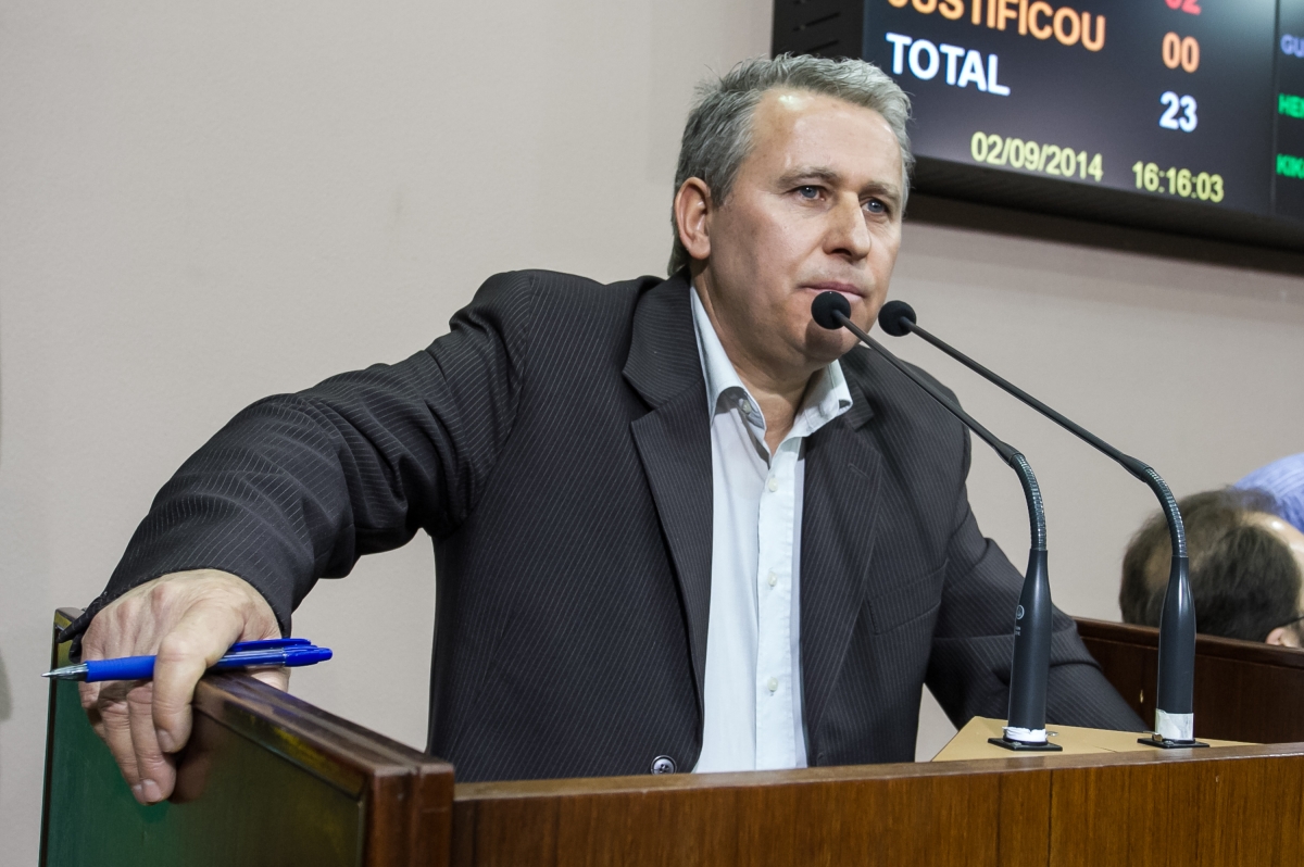 Descentralização da Secretaria Municipal de Obras motiva manifestação do vereador Jose Dambros