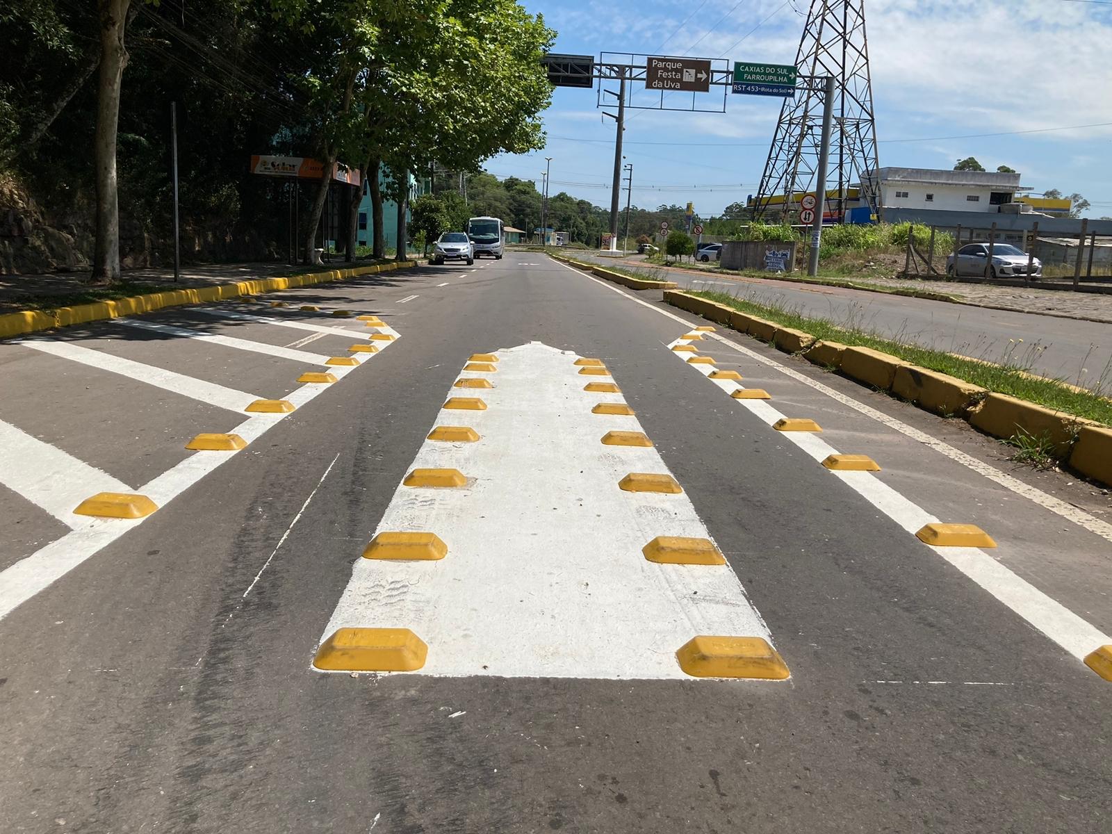 Leia mais sobre Principal avenida de Forqueta recebe redutores de velocidade