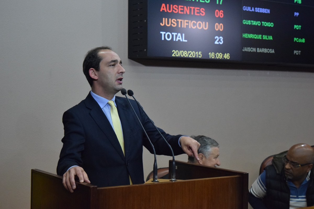 Parlamentar Rodrigo Beltrão sugere melhorias no trâmite de propostas legislativas