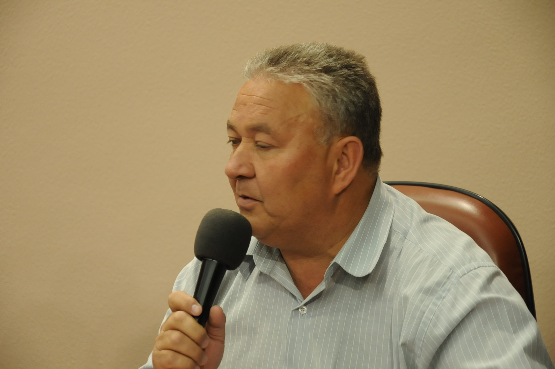 Renato Oliveira destaca obras em escolas no município