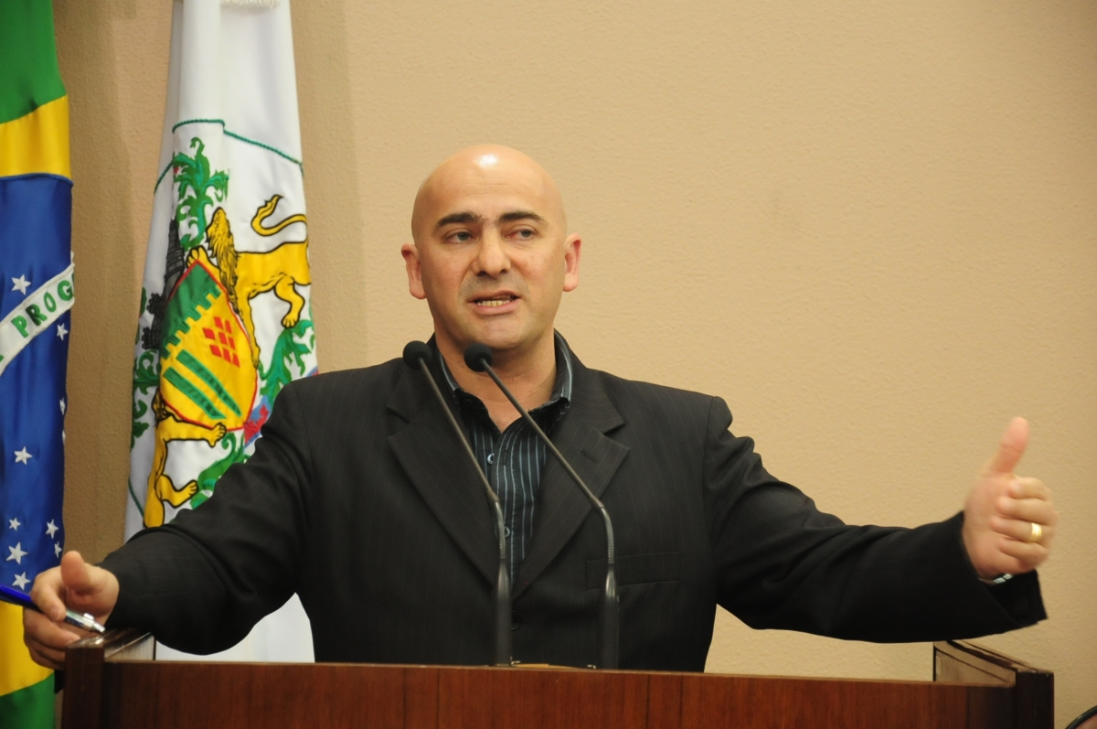 Jaison Barbosa propõe Semana Municipal da Comunicação
