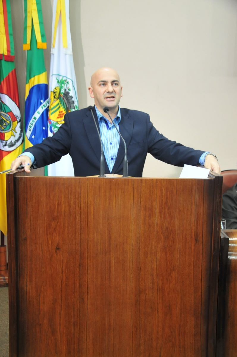 Jaison Barbosa propõe projeto de lei que institui a Semana do Esporte 