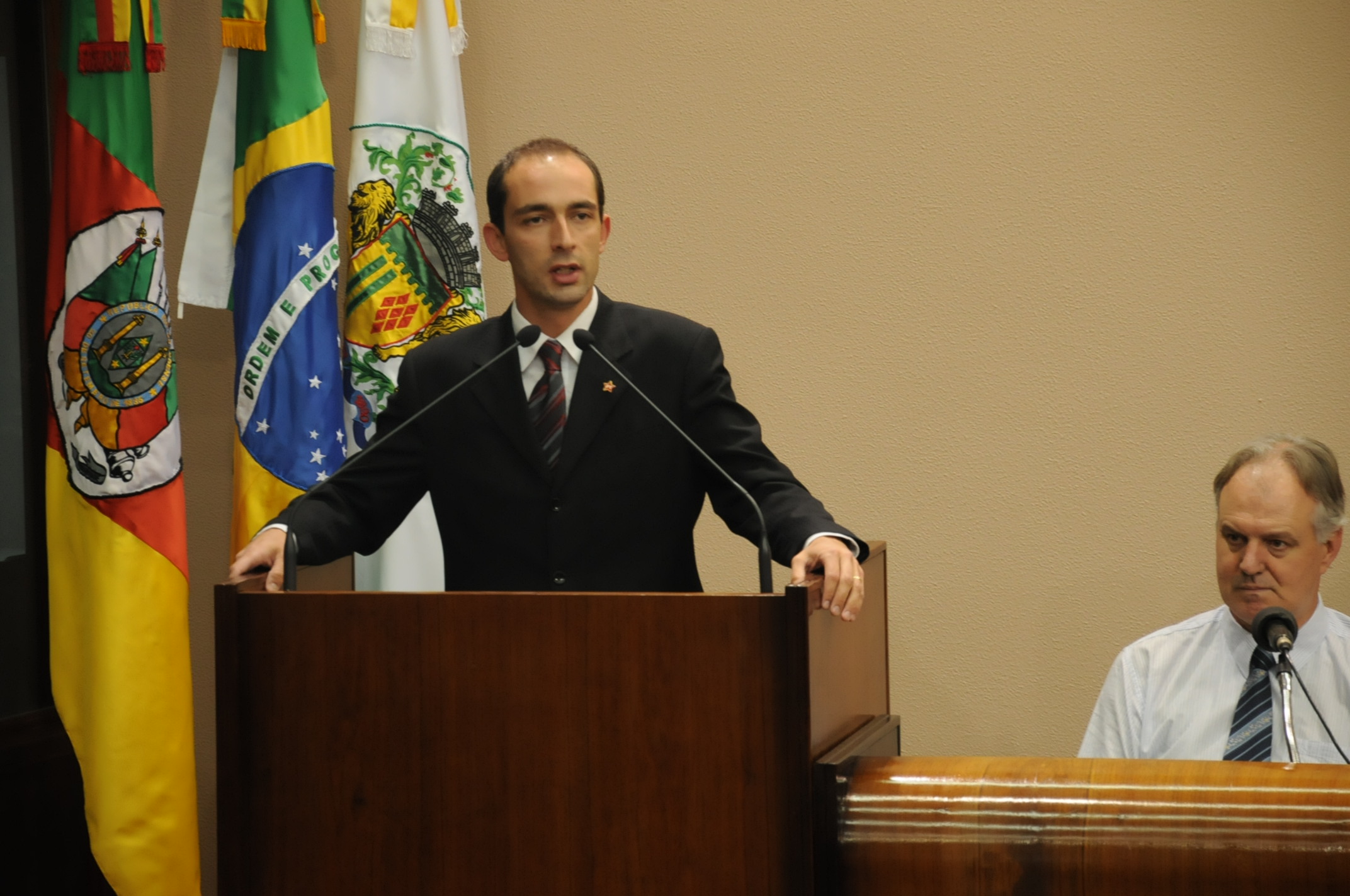 Beltrão critica atual modelo do Orçamento Comunitário