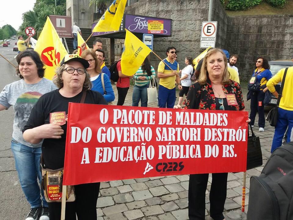 Ana Corso acompanha protesto do Cpers e de servidores dos Correios