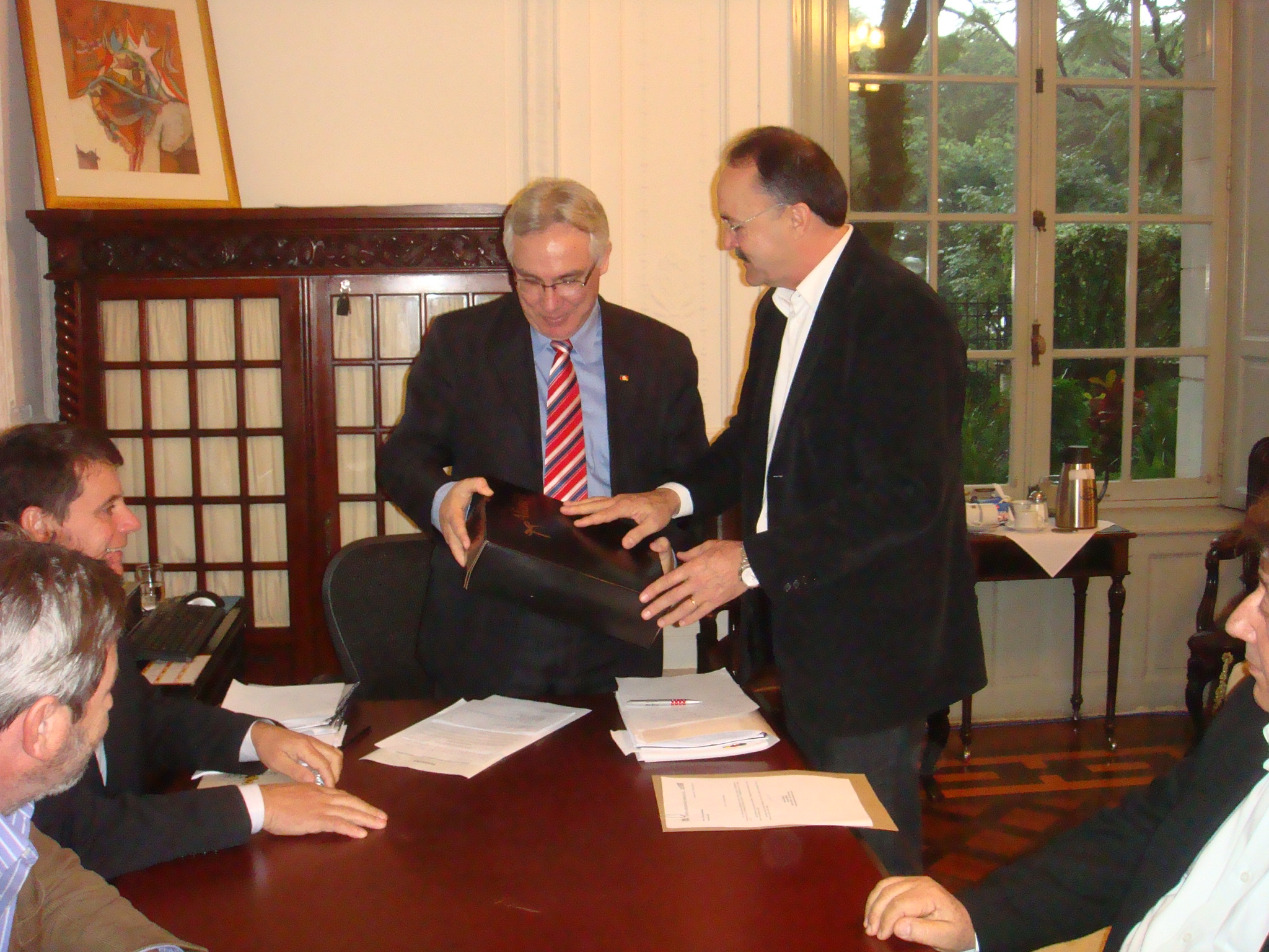 Parlamentares têm reunião com o vice-governador Beto Grill