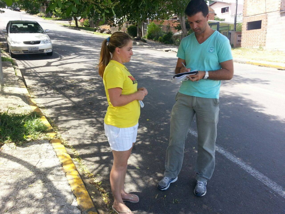 Neri, O Carteiro atende demandas nos bairros Bom Pastor e Interlagos