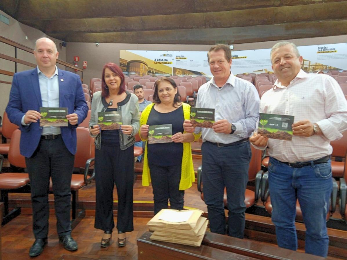 Comissão da Agricultura do Legislativo caxiense elabora o Guia Caxias Rural