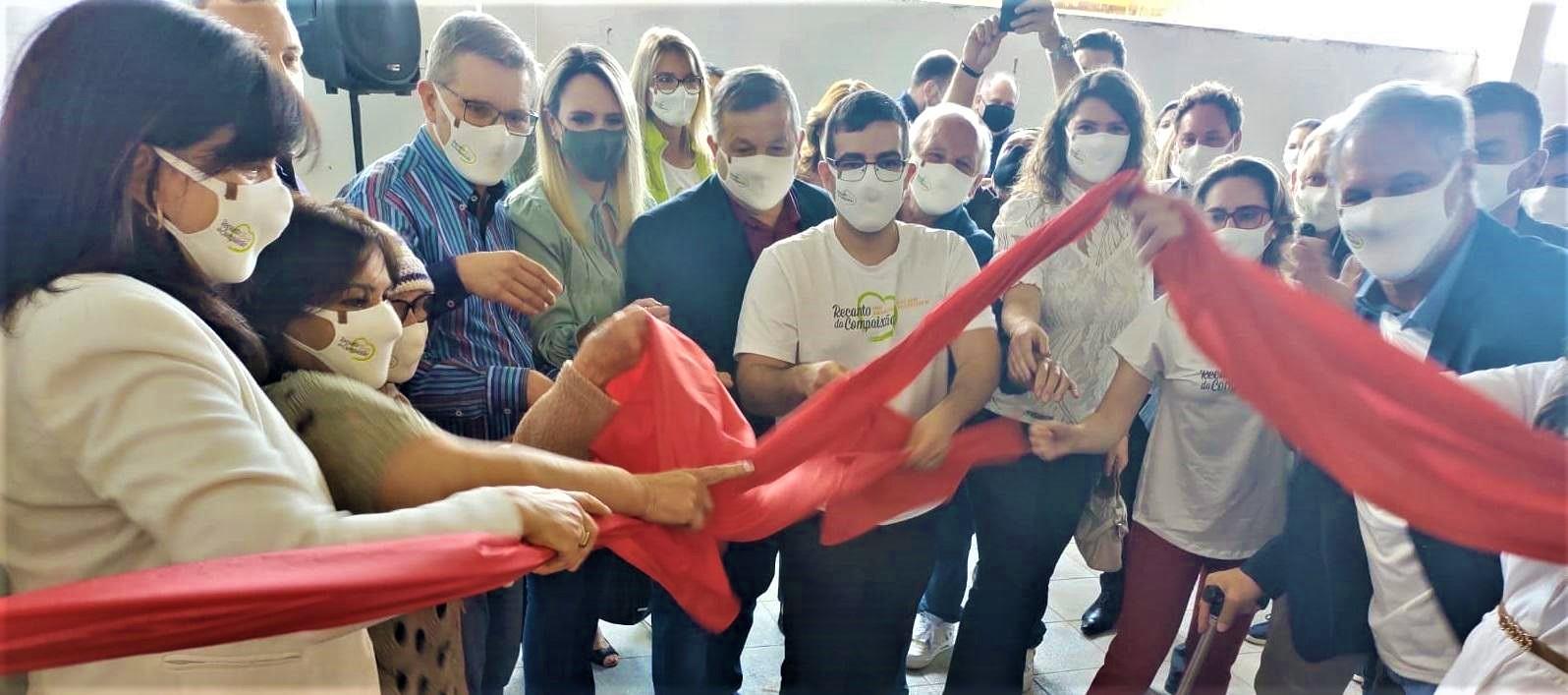 Vereadores acompanham início das obras do Recanto da Compaixão Frei Salvador 