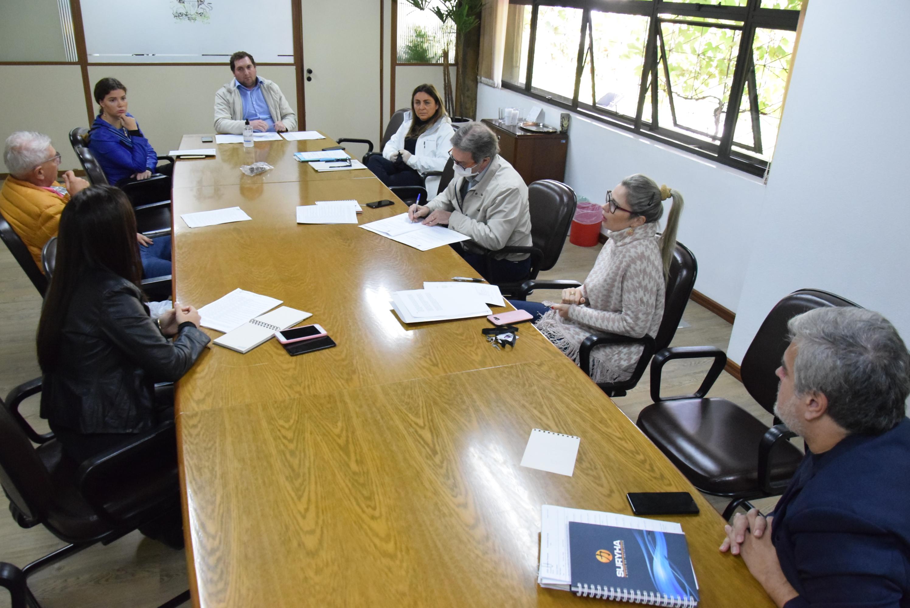 Leia mais sobre Legislativo caxiense retomará as sessões ordinárias presenciais no dia 23 de abril