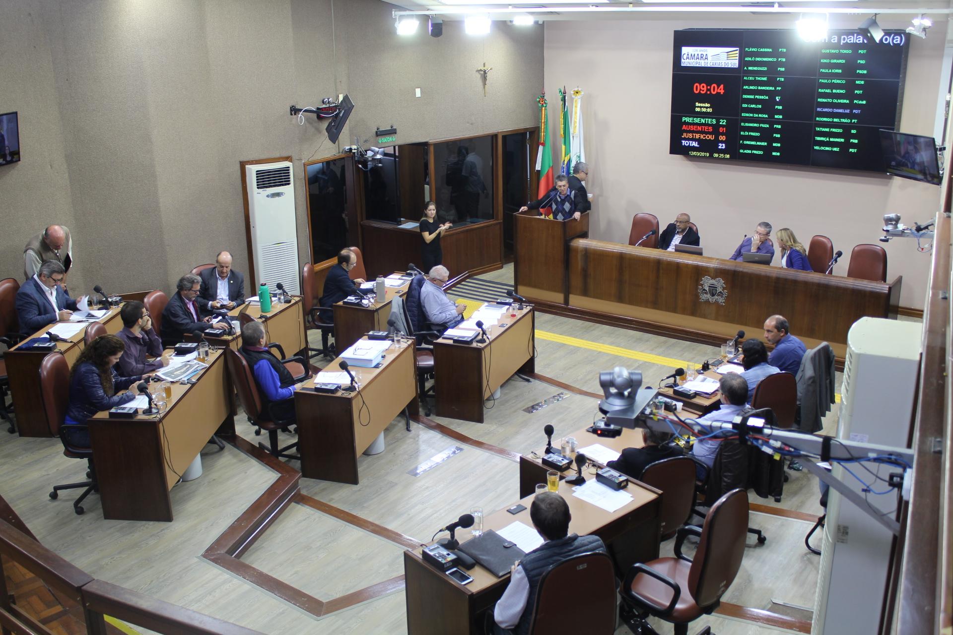 Leia mais sobre Imagens da 273ª Sessão Ordinária - XVII Legislatura