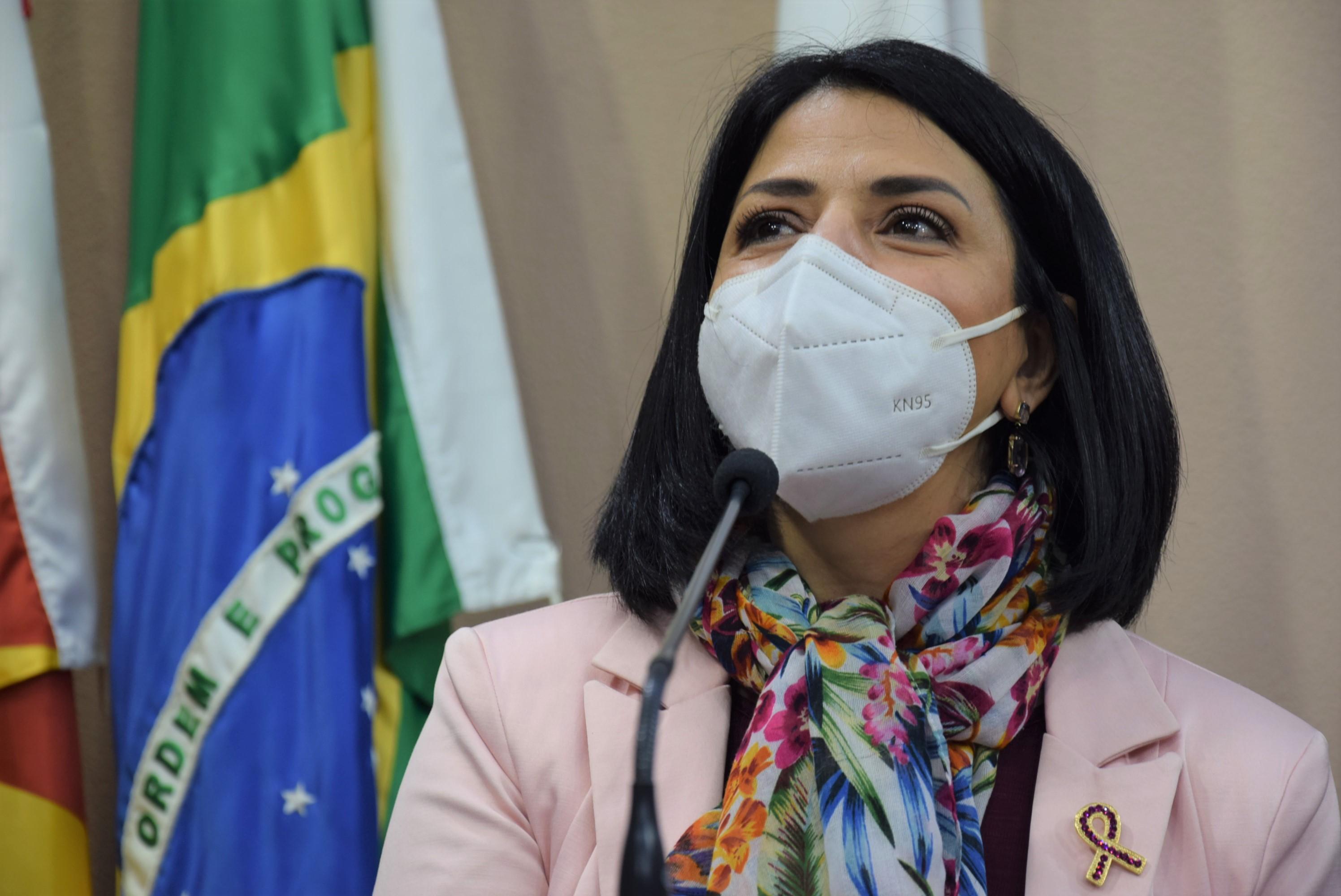 Marisol convida mulheres a realizarem exames preventivos 