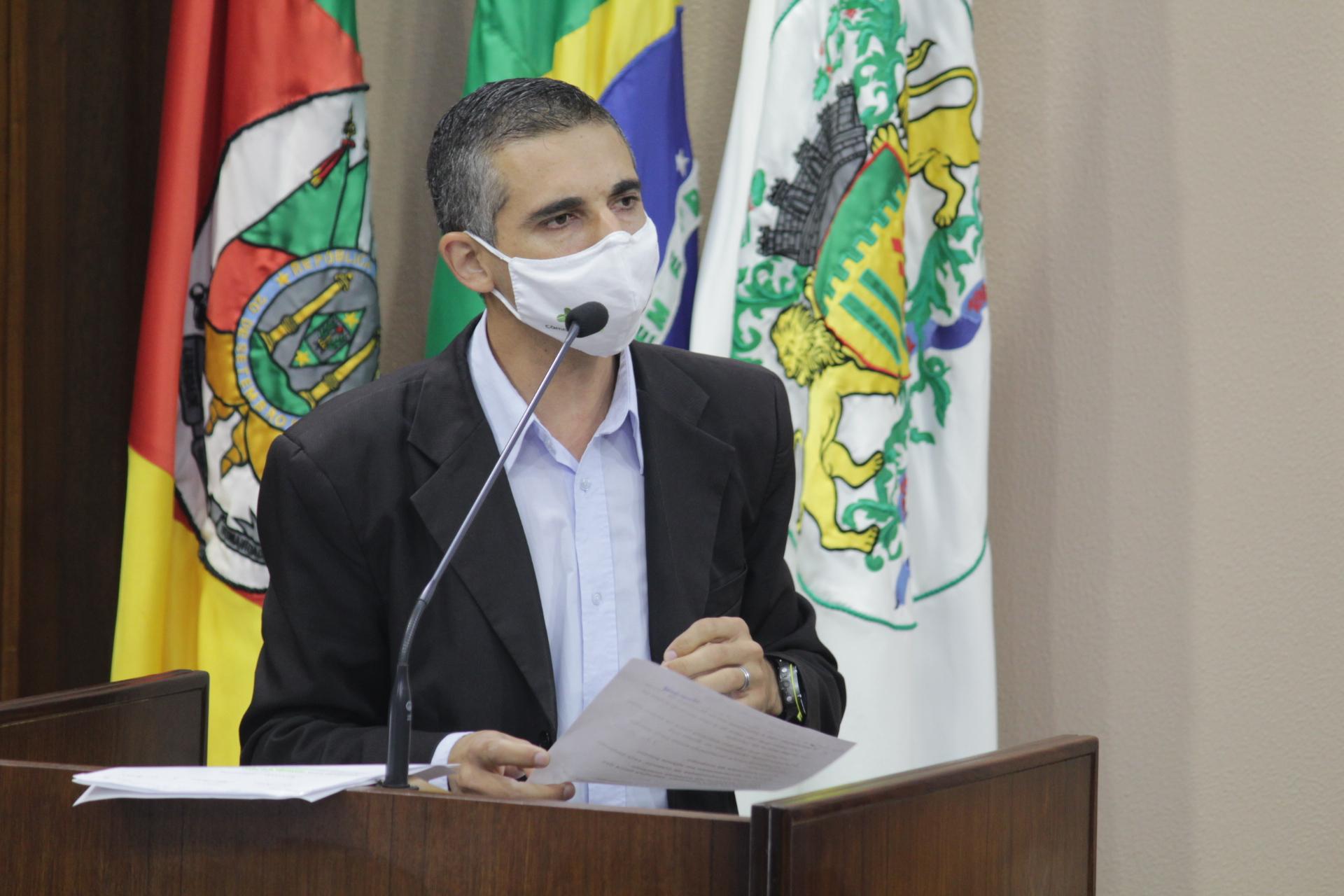  Vereador Juliano Valim fala sobrea falta de energia elétrica no Instituto Cristóvão de Mendonza