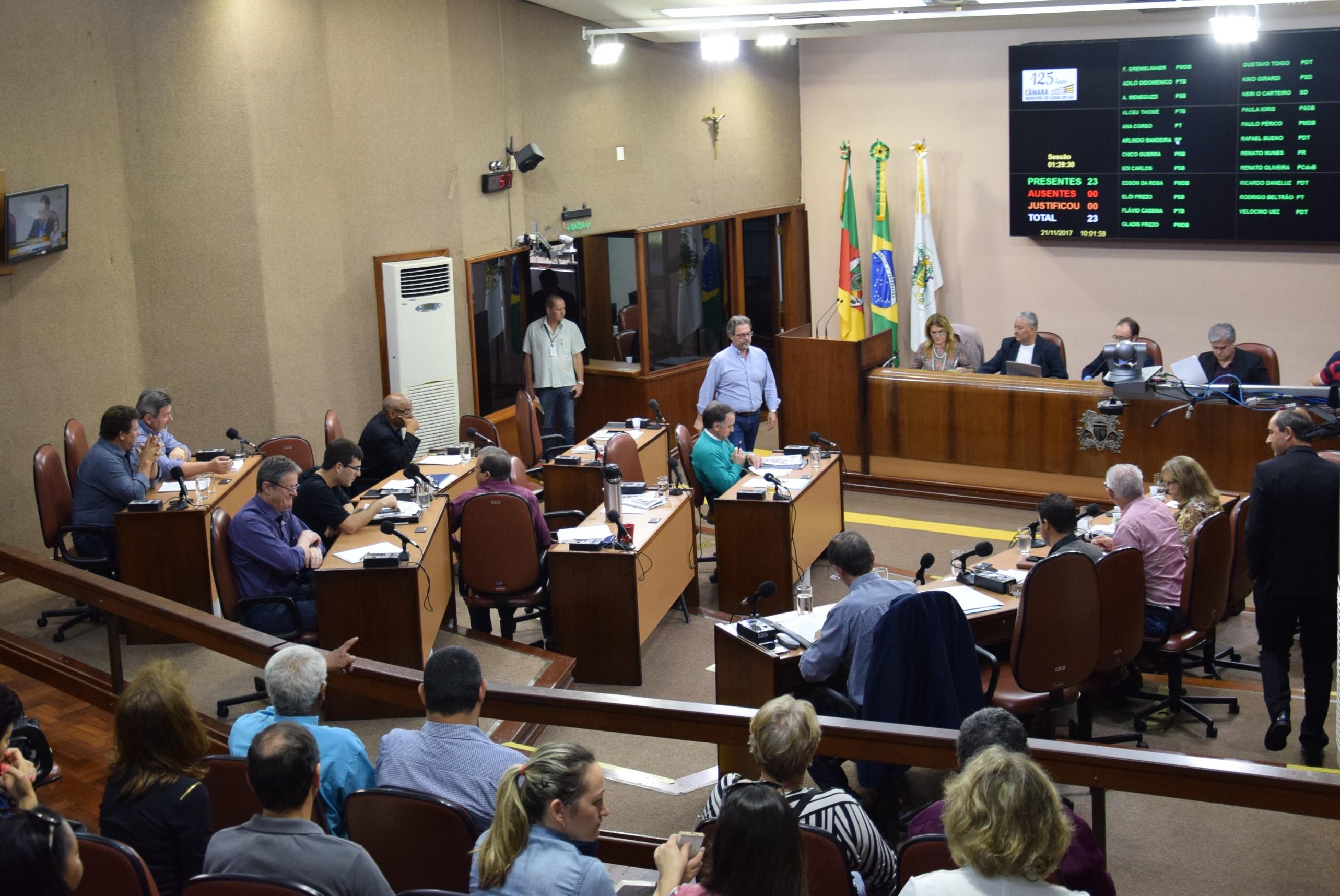 Leia mais sobre Arquivado projeto que buscava instituir a Vacinação Domiciliar a Idosos