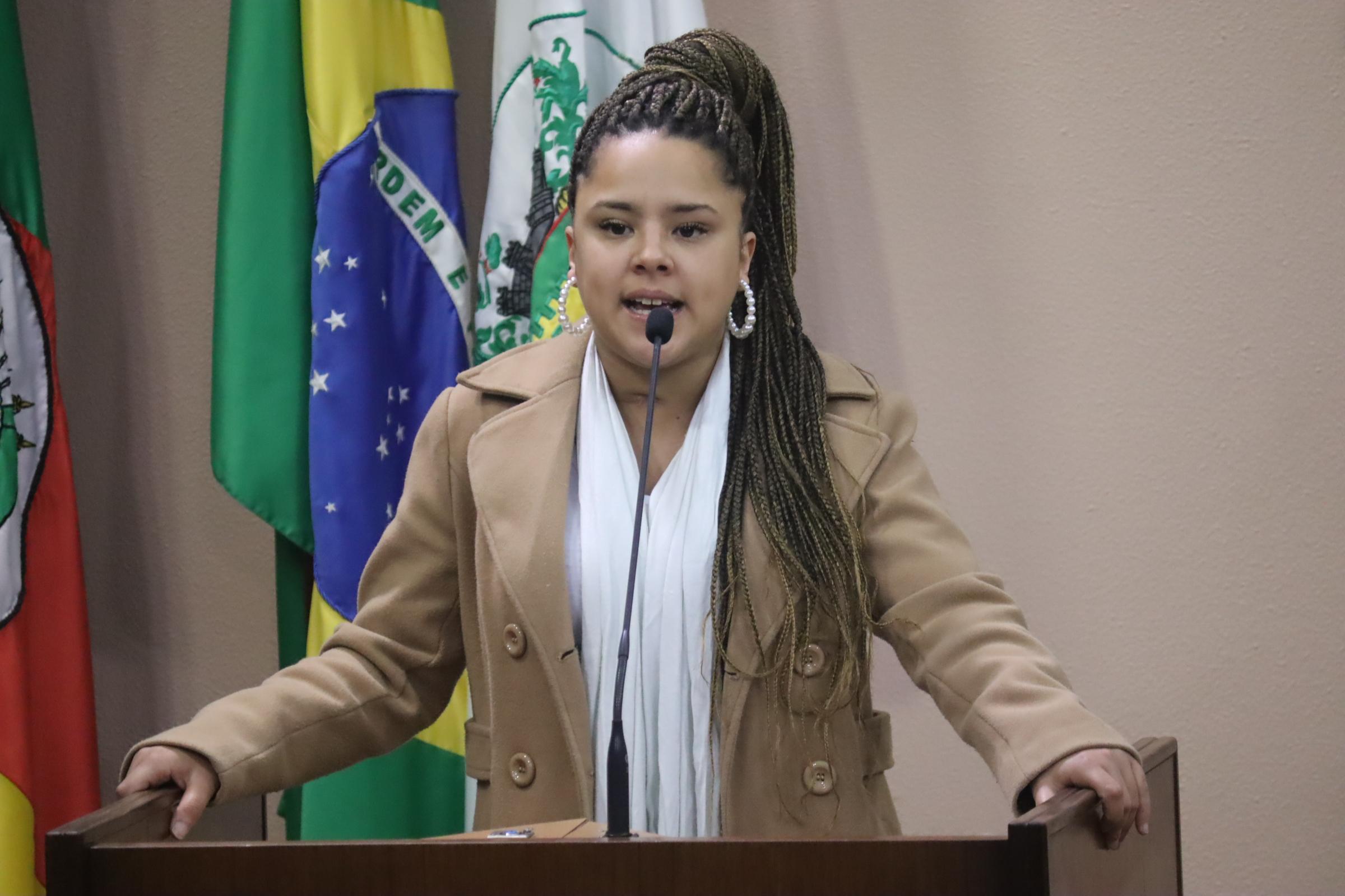 Vereadora Estela Balardin volta a denunciar situação dos moradores do Loteamento Campos da Serra