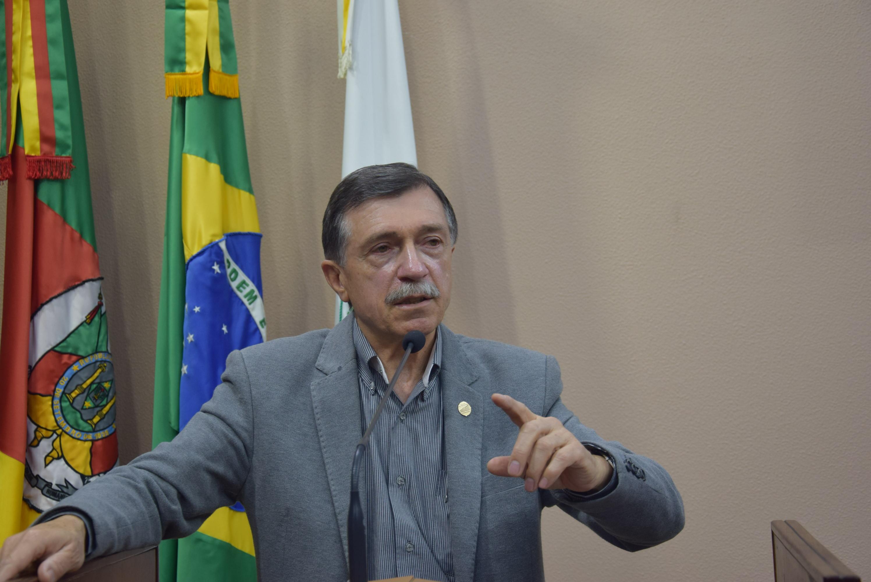 Adiló repercute reunião do Parlamento Regional com o DAER-RS