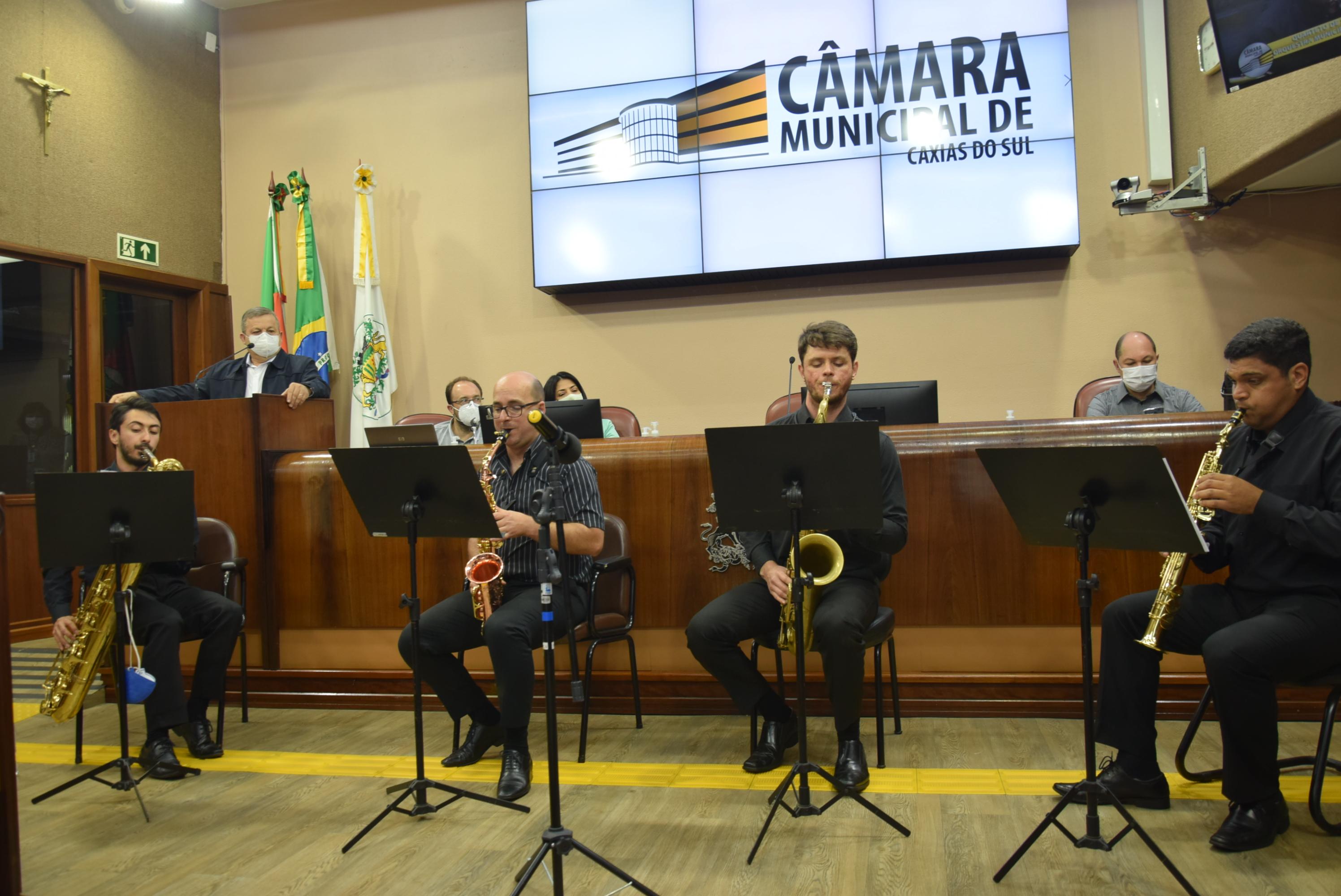 Dia do Servidor Público é celebrado na Casa do Povo