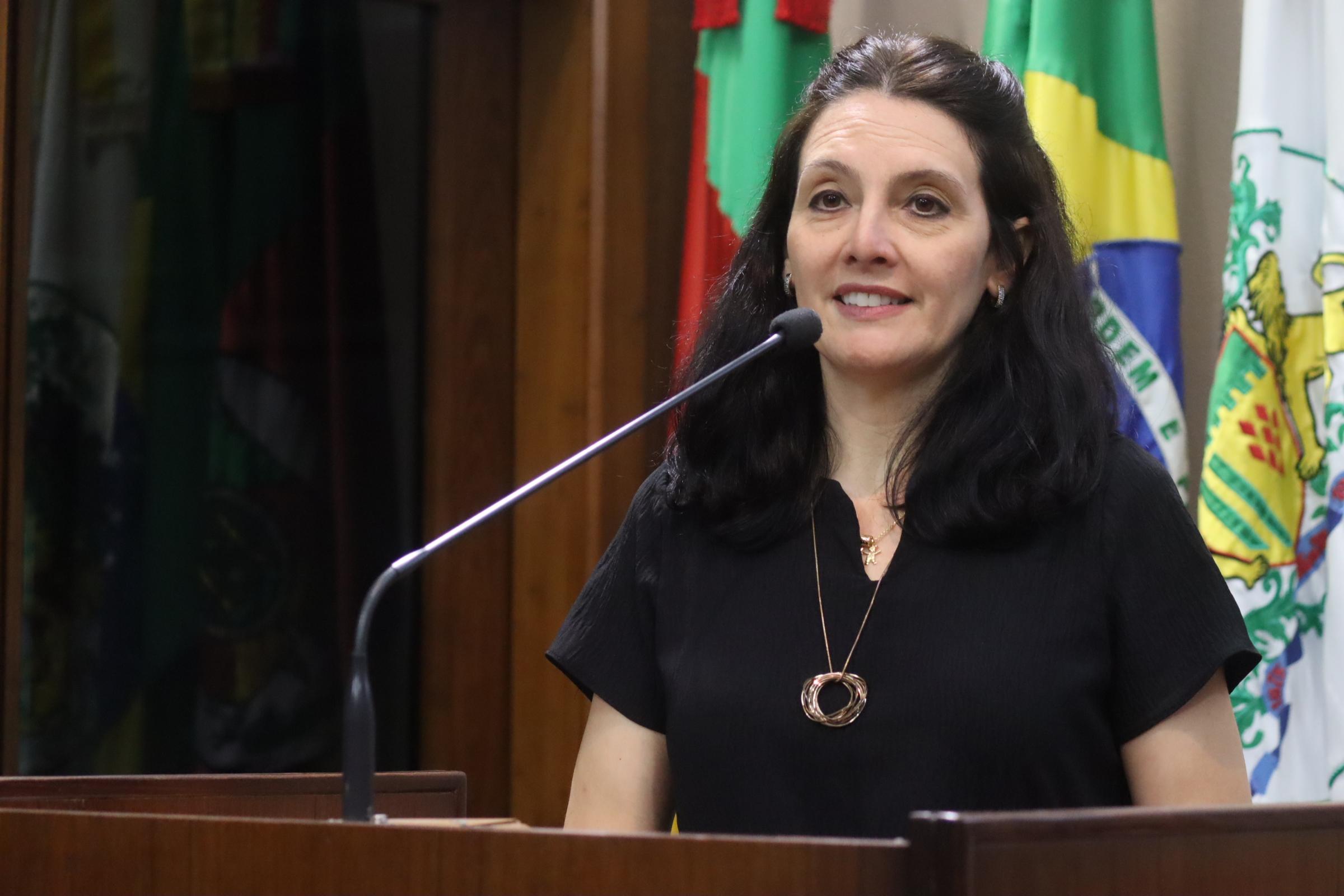 Vereadora Isabela Schumacher apresenta propostas para uma cidade ideal