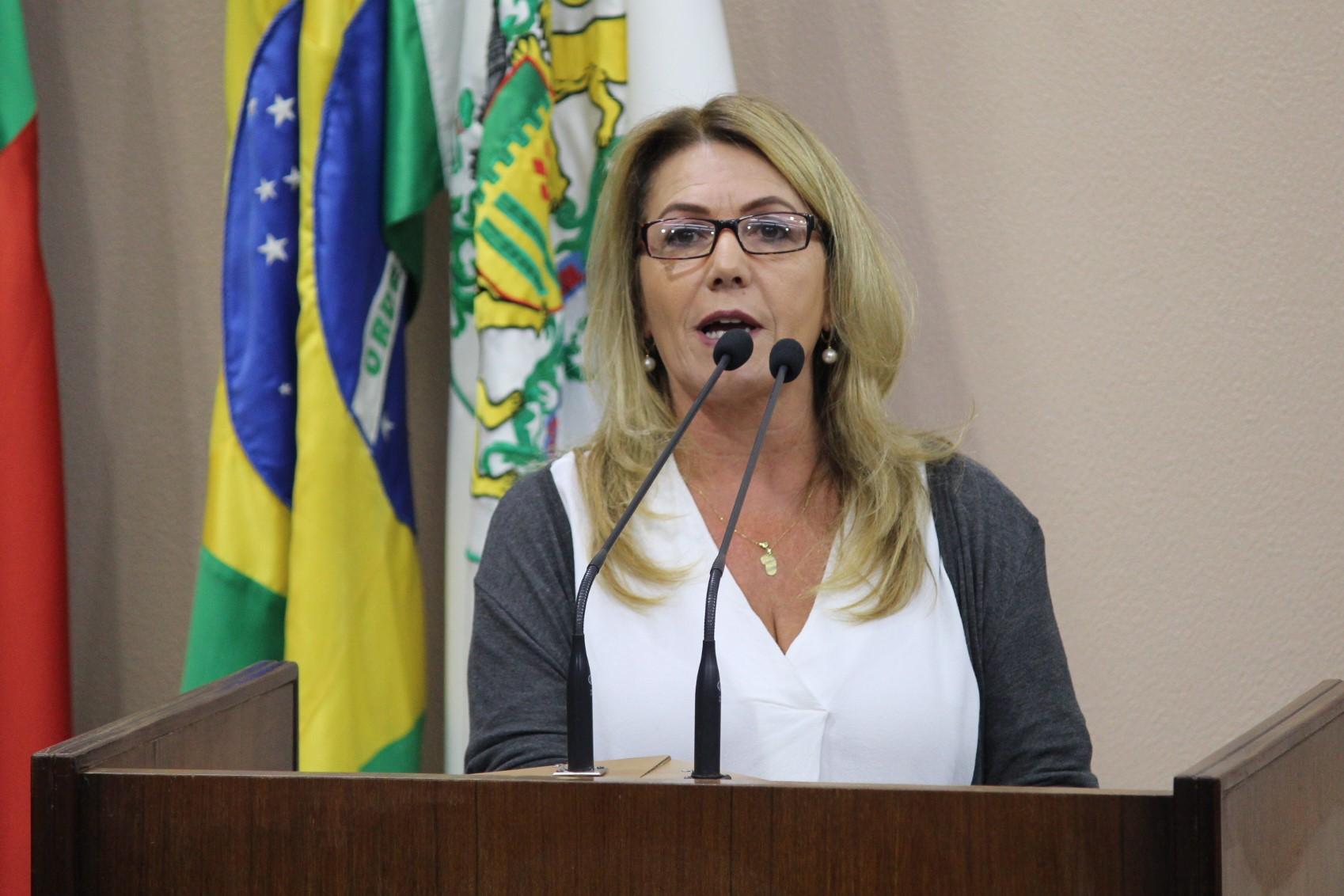 Promotora Sílvia Becker receberá o título de Cidadã Caxiense