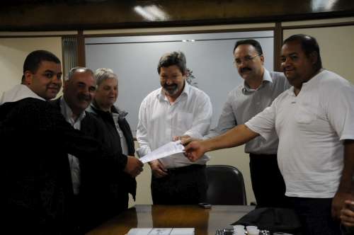 UAB entrega carta de reivindicações sobre transporte coletivo