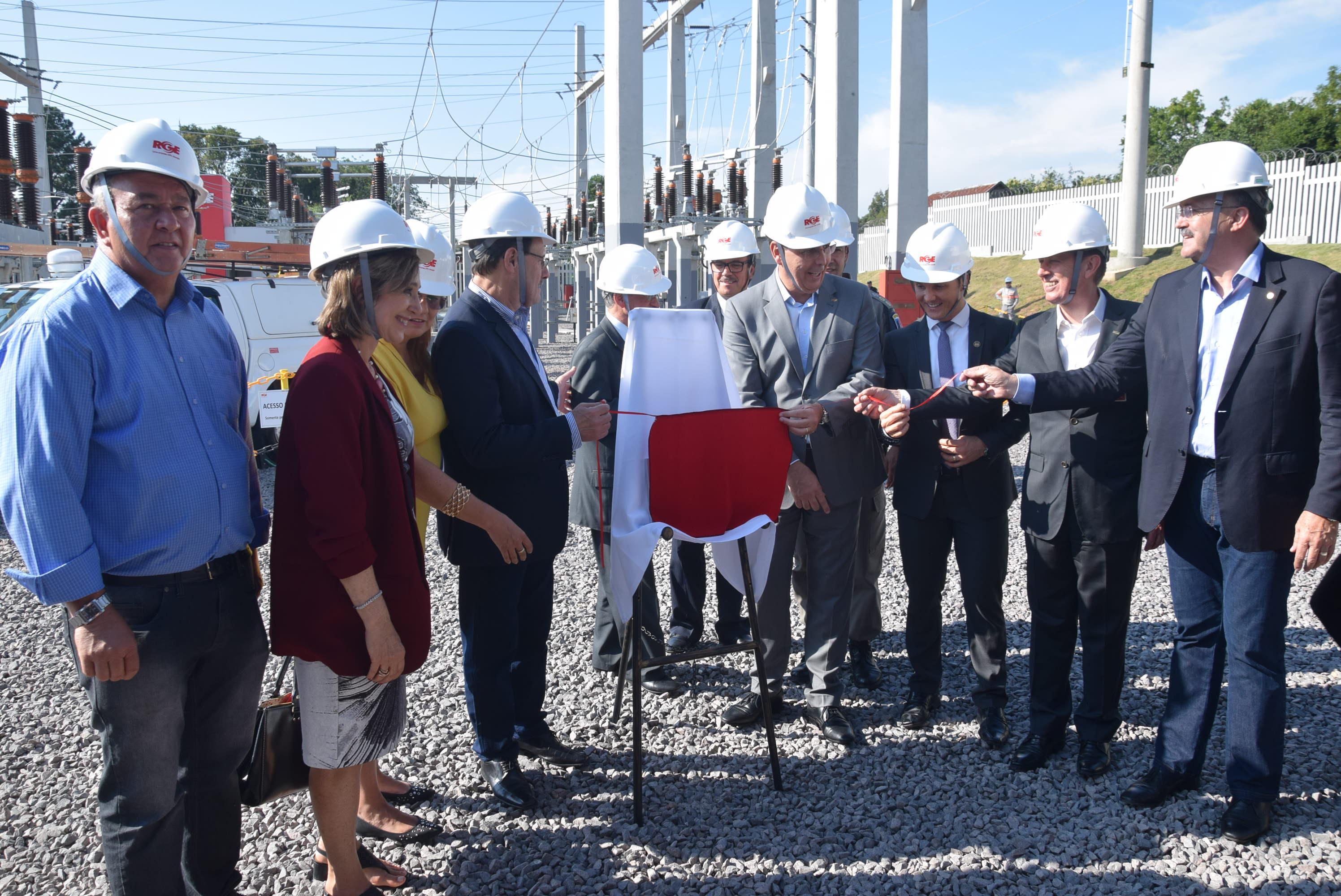 Leia mais sobre Vereadores prestigiam inauguração de subestação da RGE em Caxias do Sul