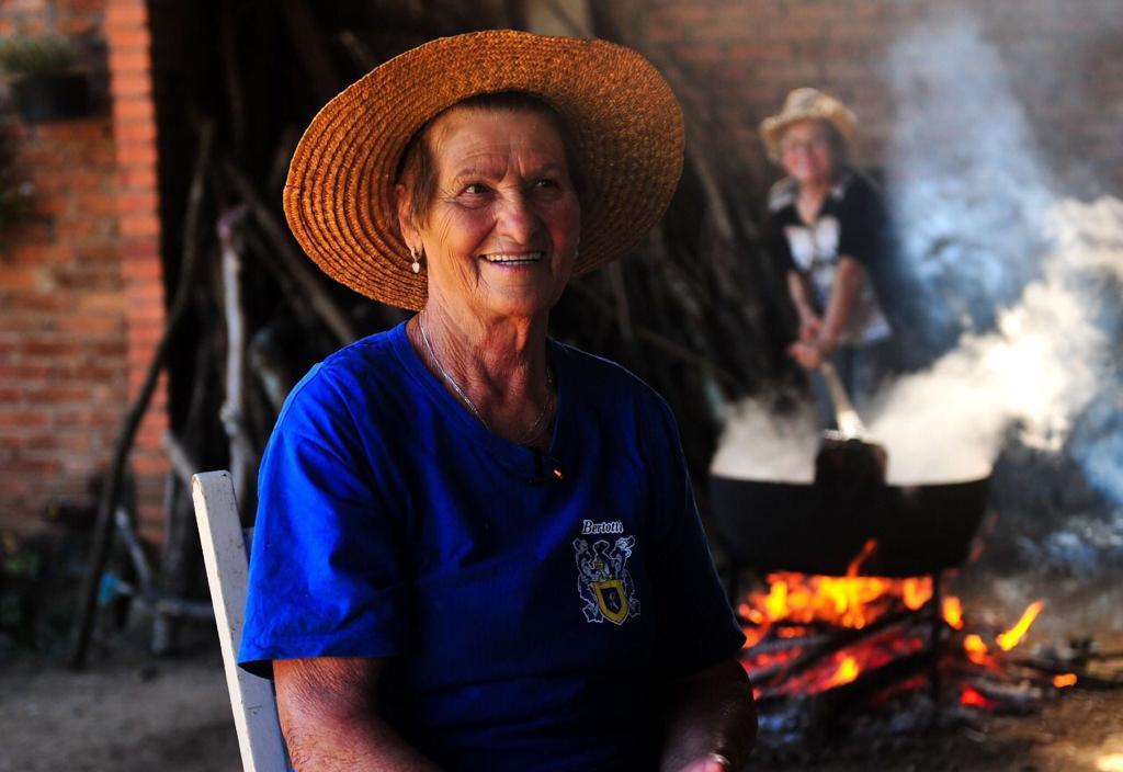 Leia mais sobre Exposição “Guardiãs da Terra” exibe saberes das mulheres agricultoras de Caxias do Sul