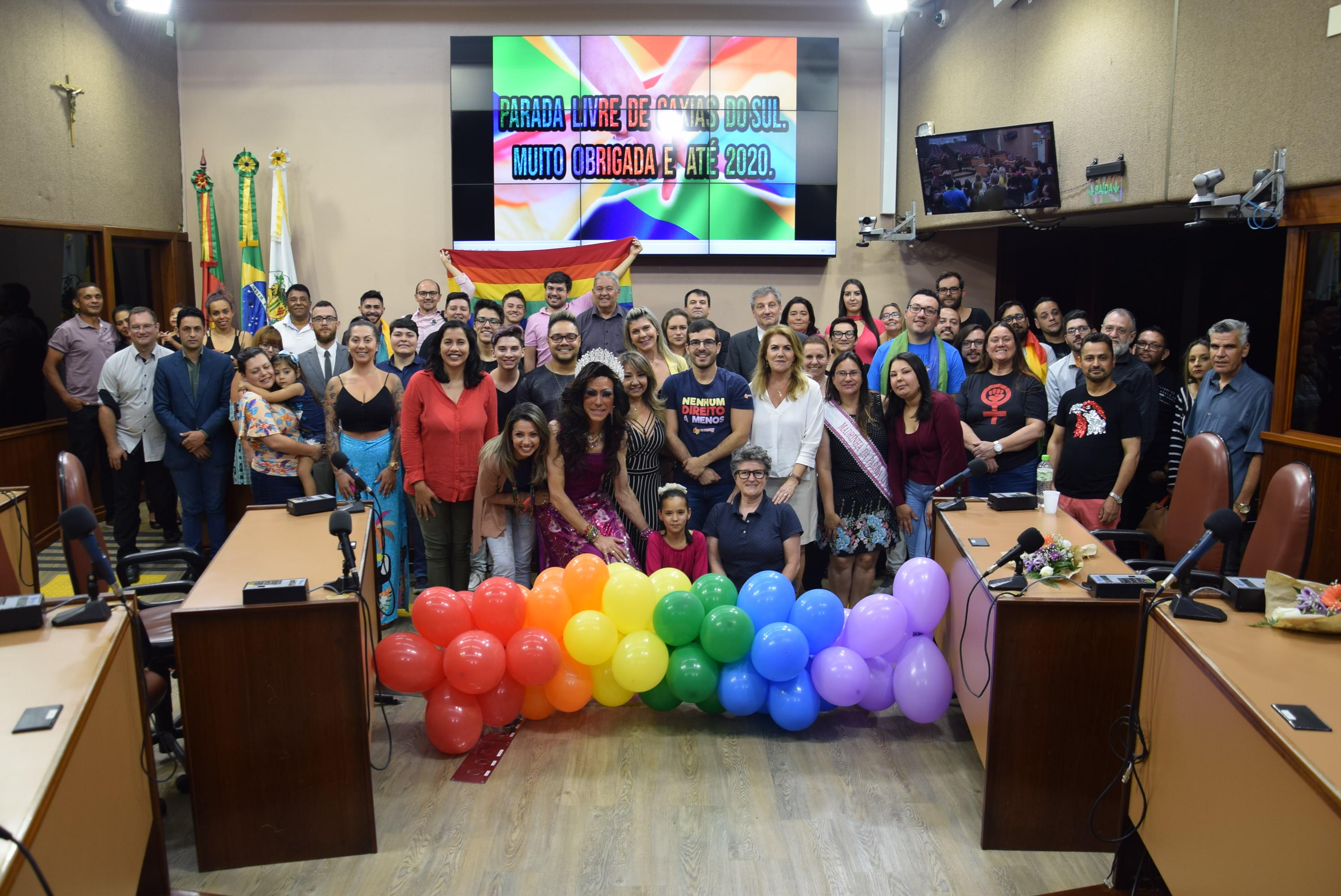 Resistência e emoção marcam entrega da Comenda Percy Vargas de Abreu e Lima à Parada Livre