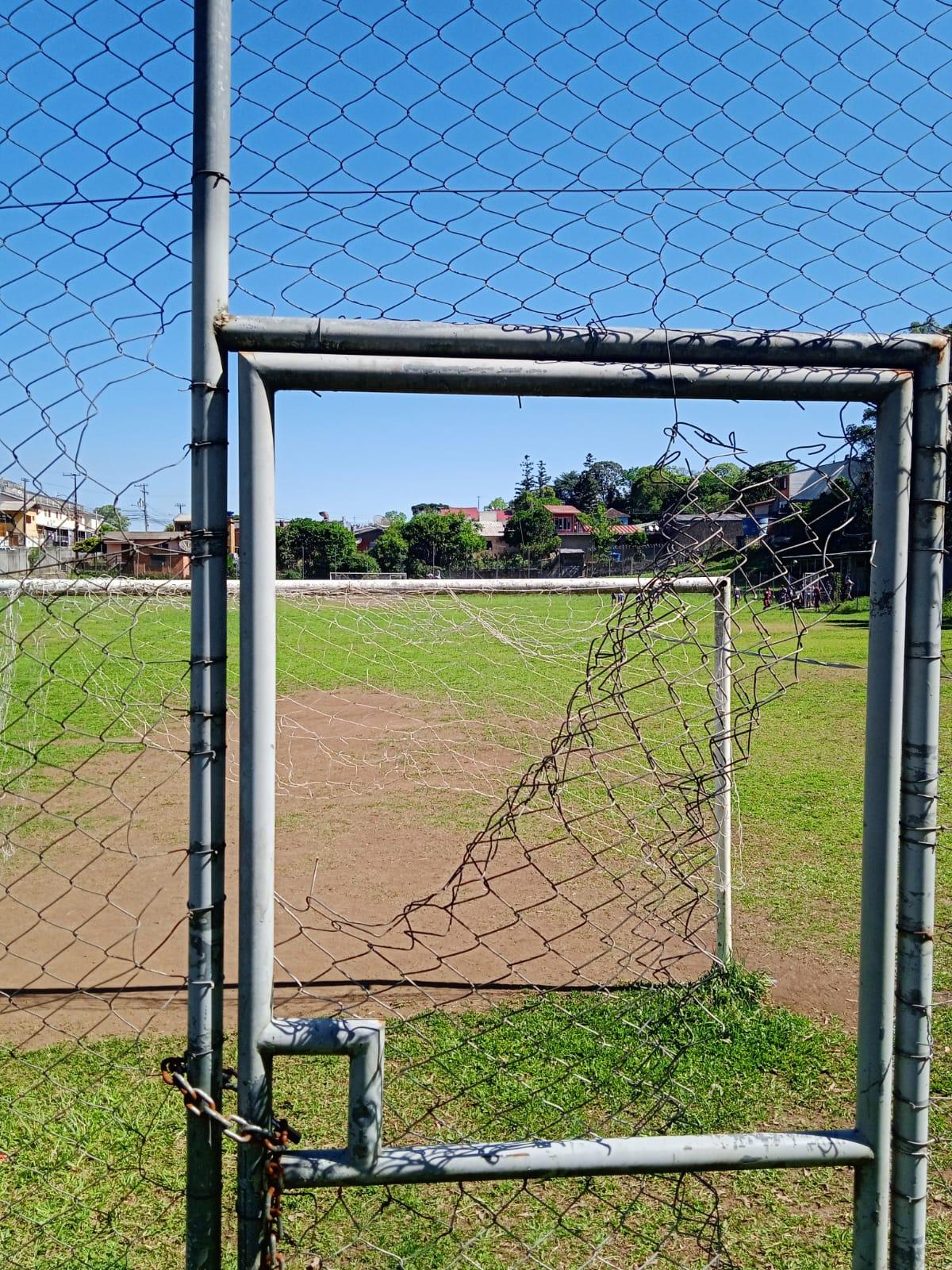 Resposta do pedido de informação sobre o campo de futebol do Parque Marco Dani do Rizzo