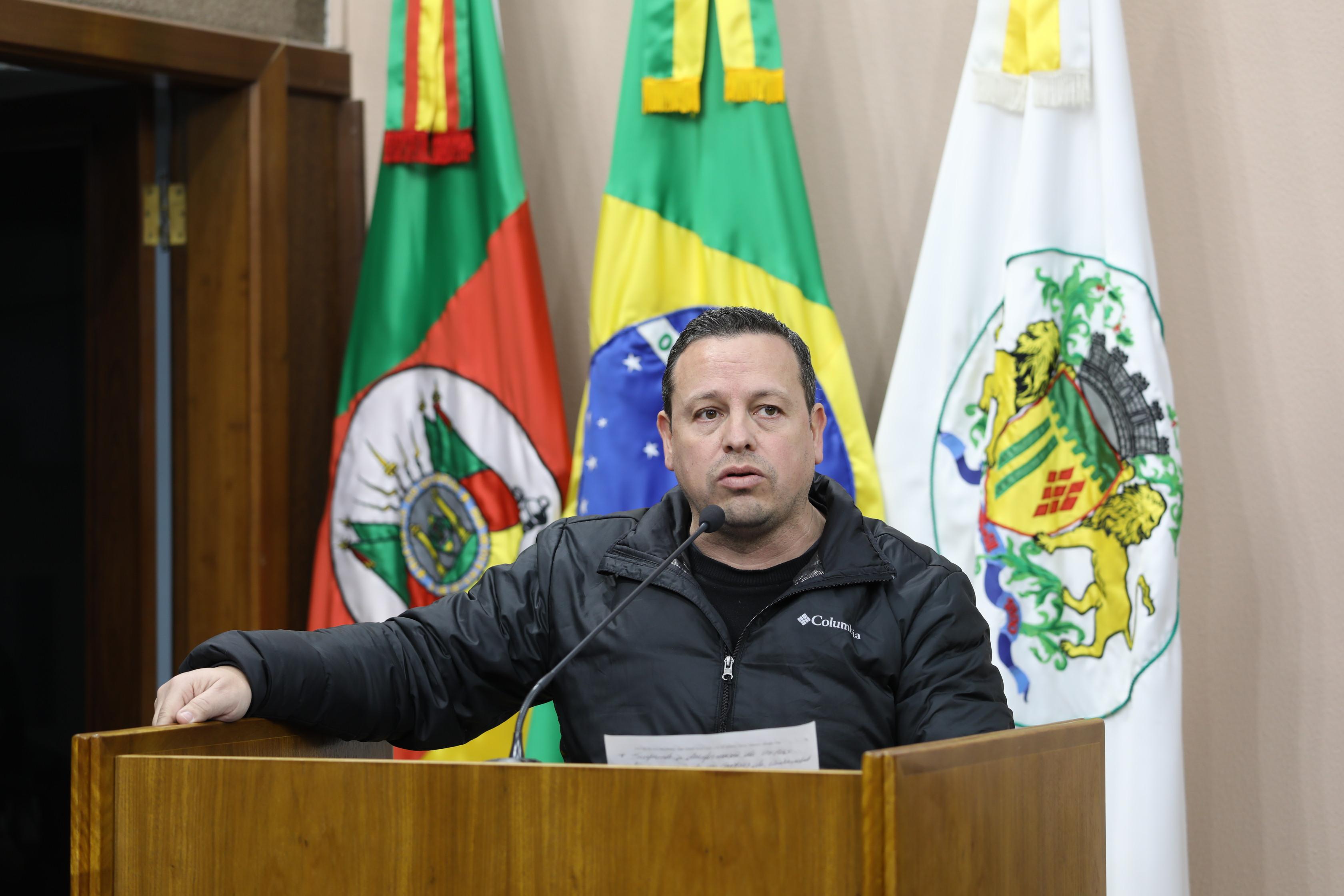 Adriano Bressan se diz preocupado com desconhecimento da UFRGS sobre campus em Caxias do Sul