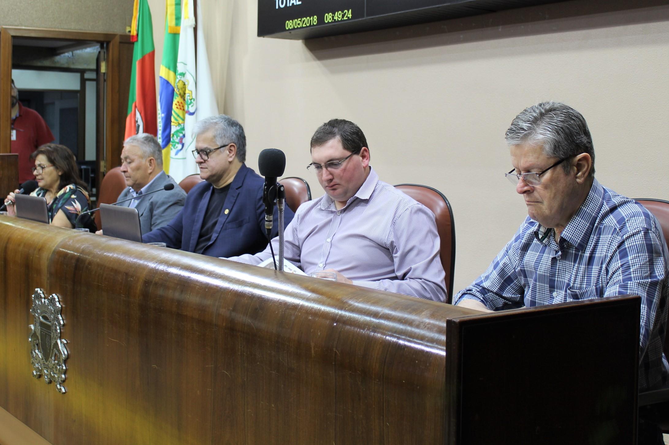 Leia mais sobre Imagens da 167ª Sessão Ordinária - XVII Legislatura