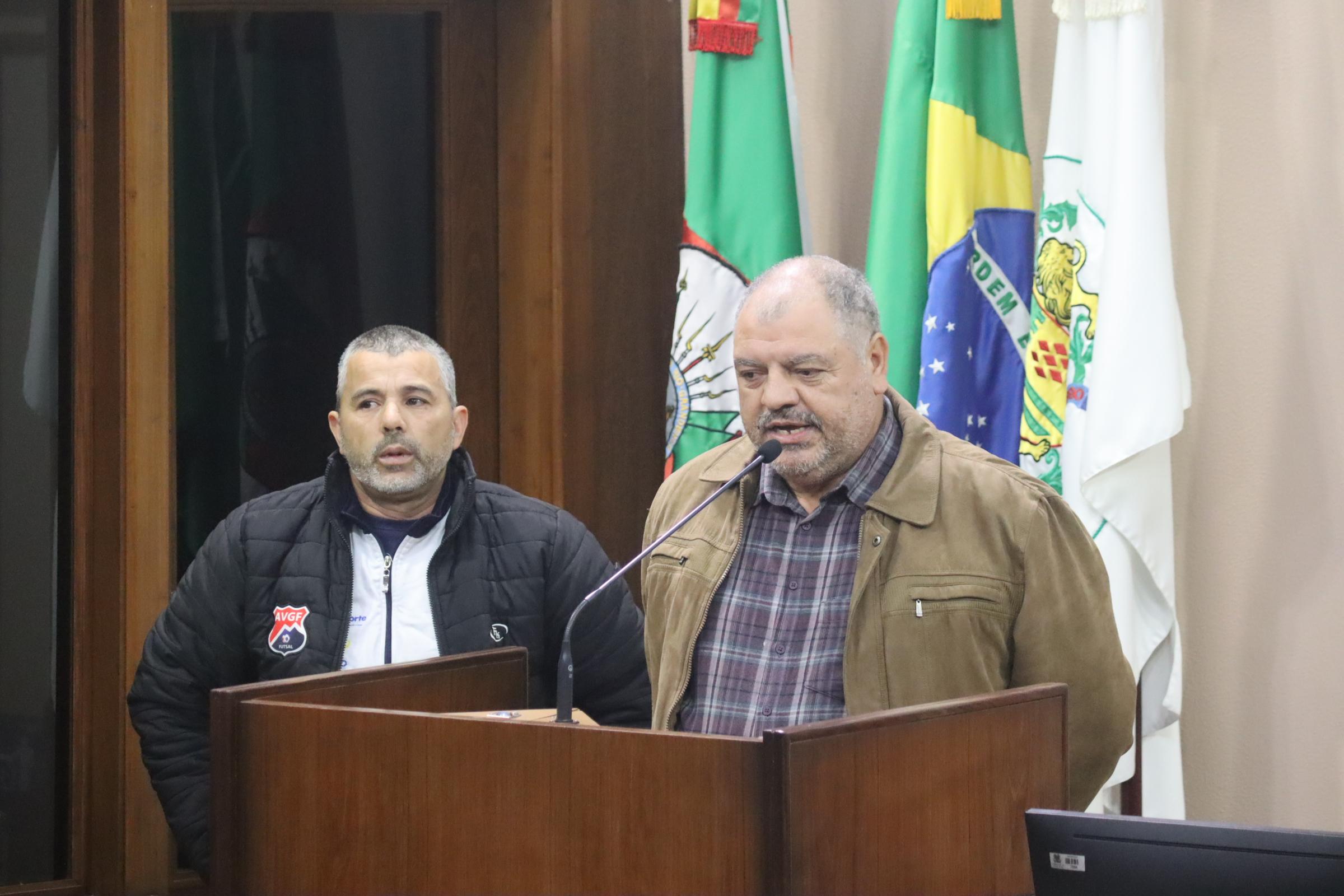 Representantes da Vila Gauchinha Futsal pedem apoio ao esporte 