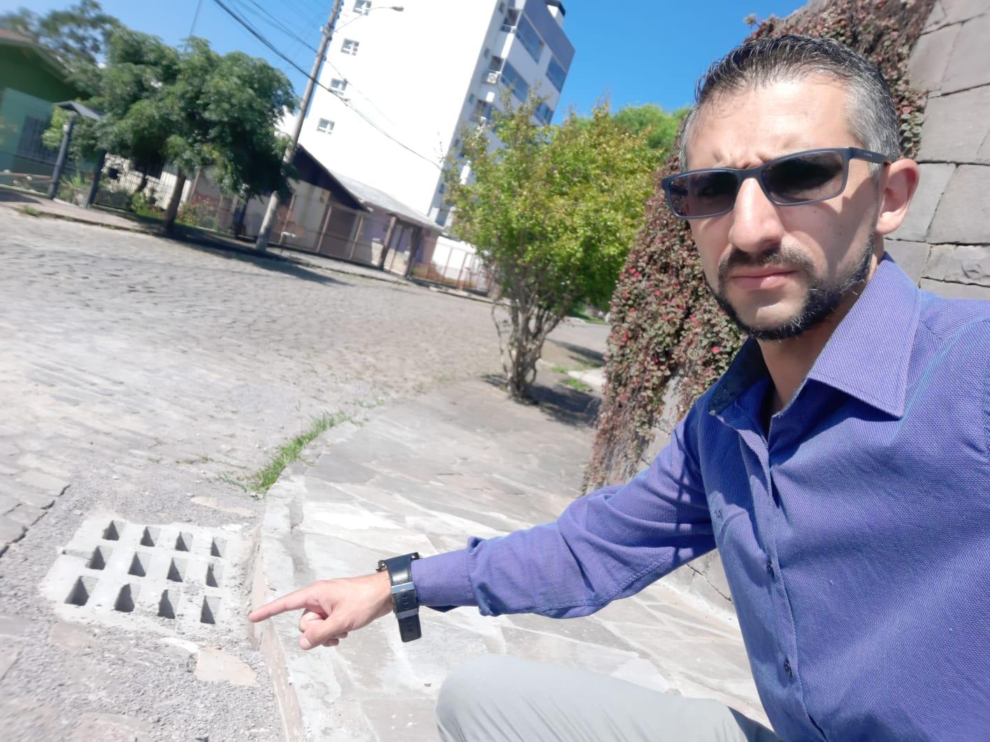  Vereador Juliano Valim acompanha obra concluída no bairro Jardim Eldorado