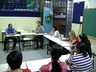 Leia mais sobre Vereador Beltrão visita comunidade da Escola Santa Corona
