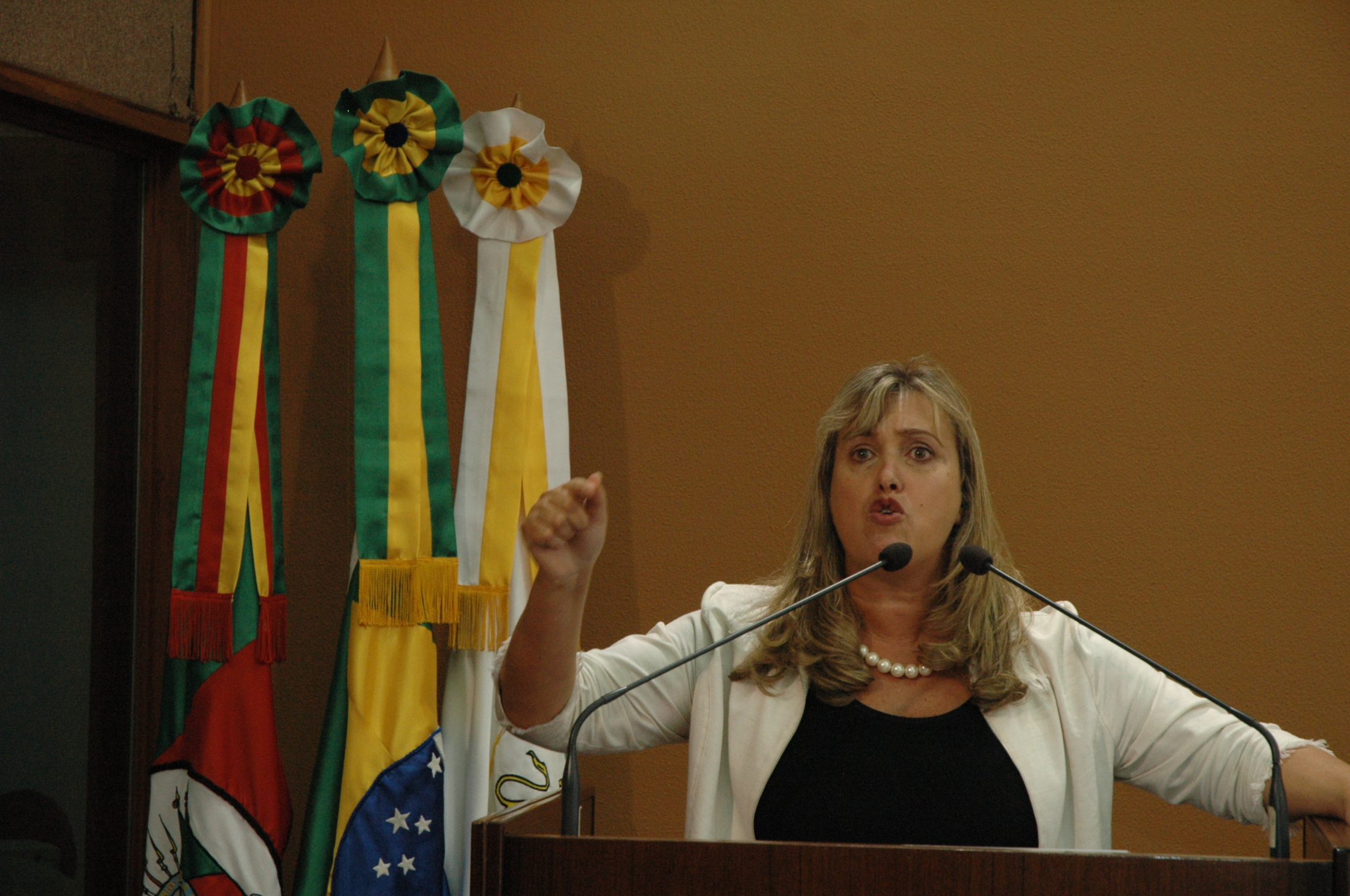 Ana Corso apóia movimento sindical