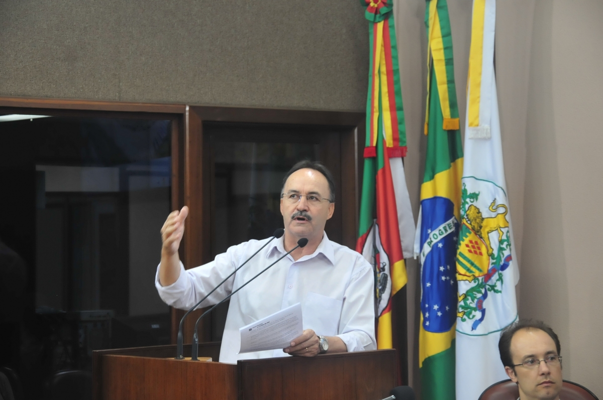 Mauro Pereira celebra os 10 anos de criação do Monumento Jesus Terceiro Milênio 